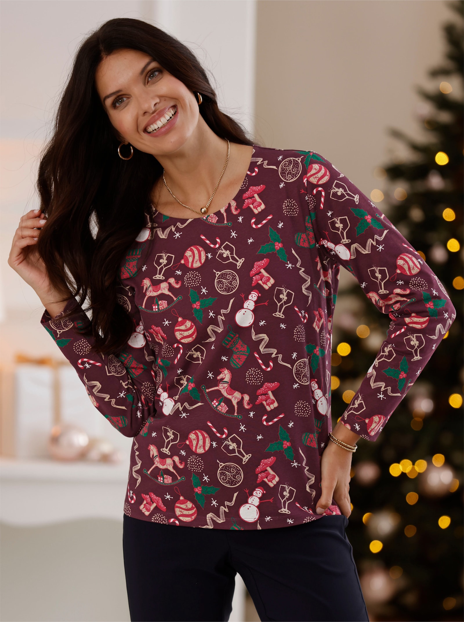 Rundhalsshirt mit Weihnachts-Motiven - burgund-beige-bedruckt