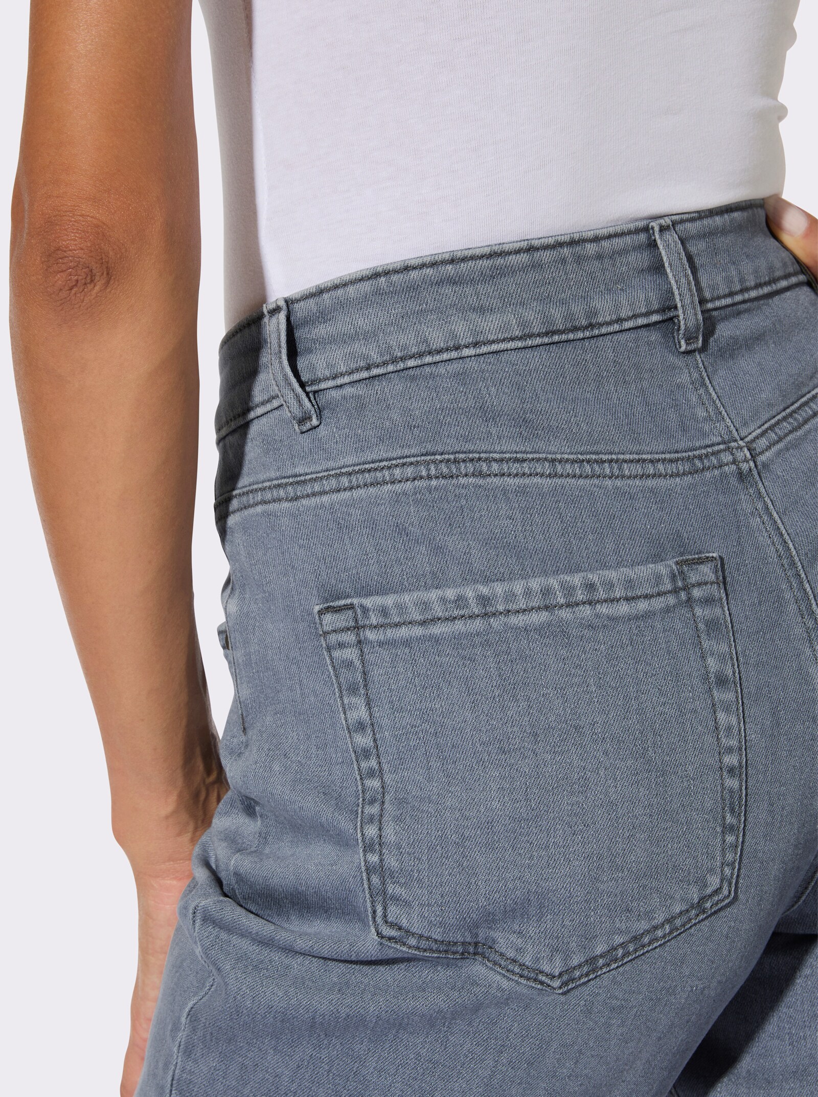 Jeans mit Fransen - grey denim