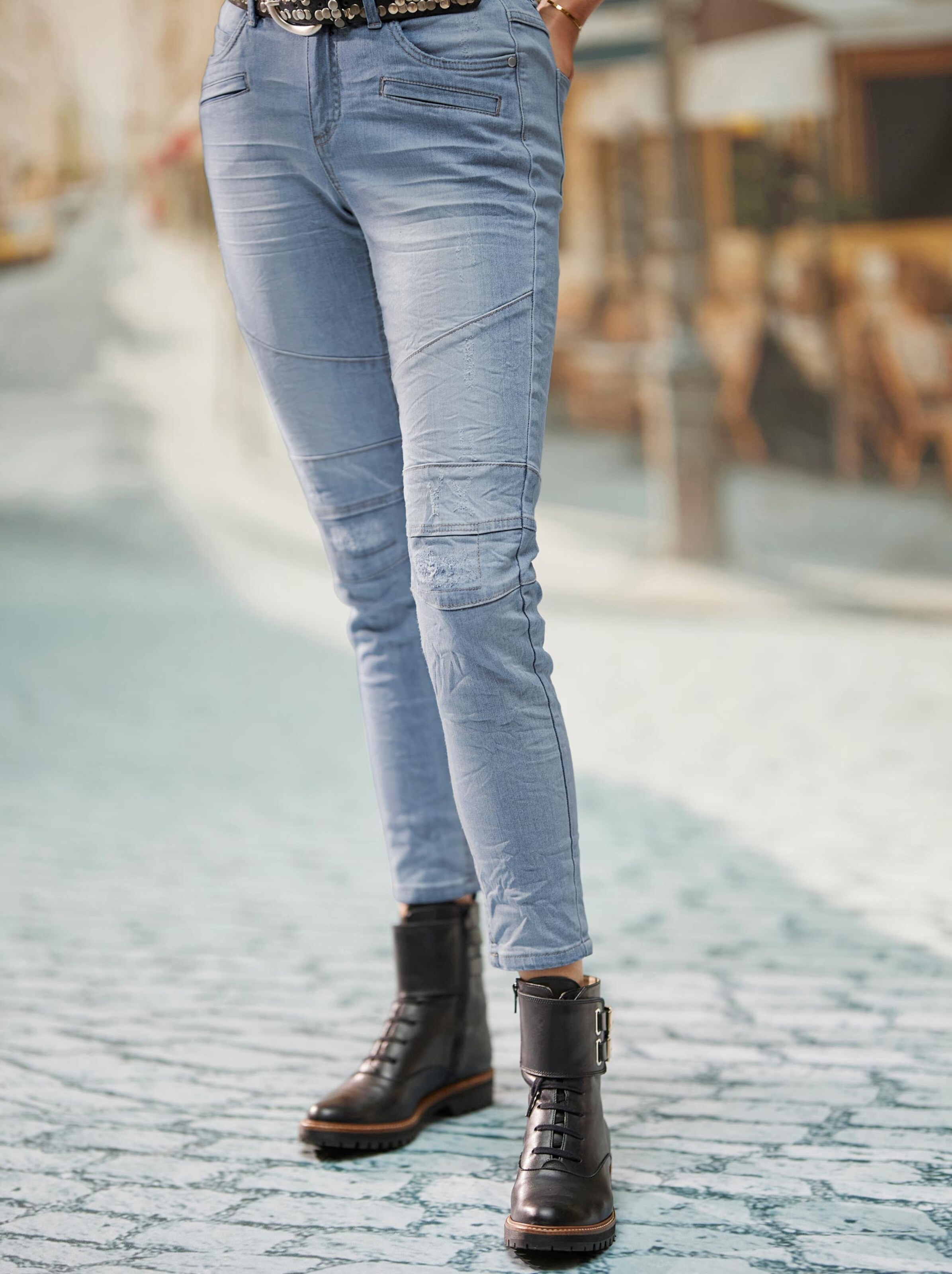 Damenmode Jeans Jeans in blue-bleached Damenmode Jeans Jeans in blue-bleached
