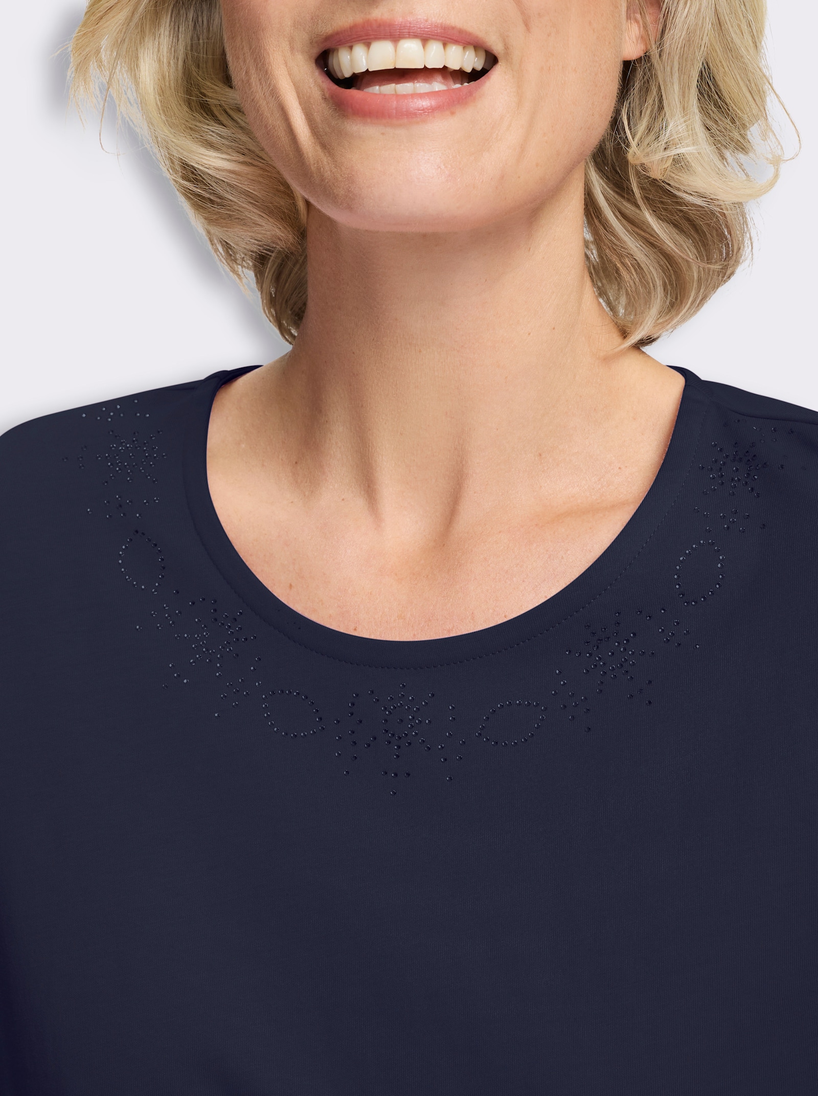 Kurzarmshirt mit Glitzersteinchen-Applikation - marine