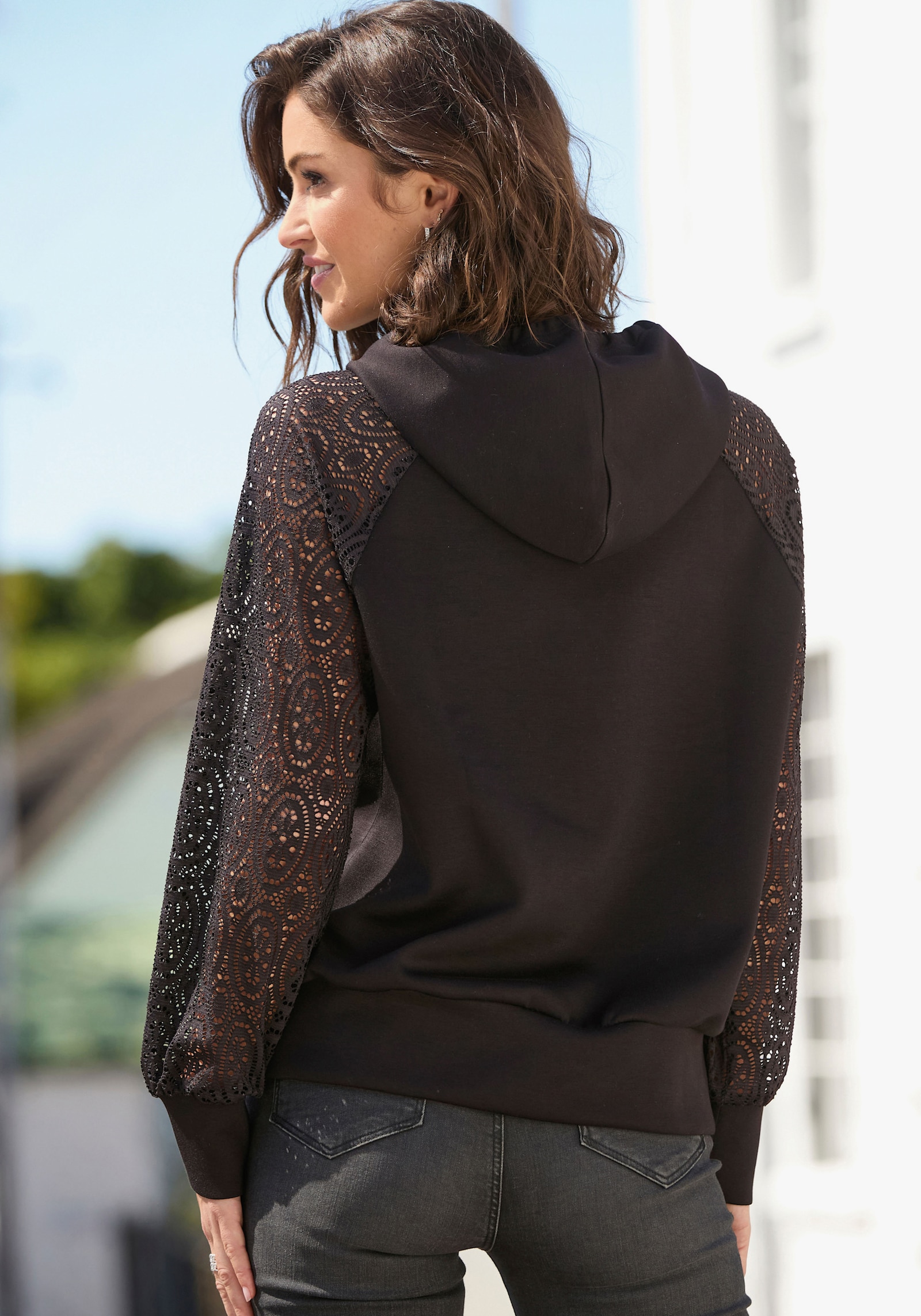 LASCANA Kapuzensweatshirt - schwarz