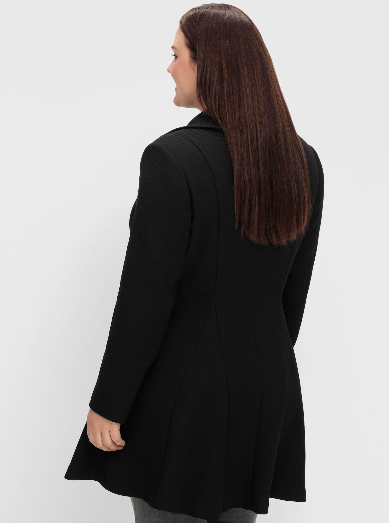 sheego Kurzmantel in ausgestellter Form - schwarz