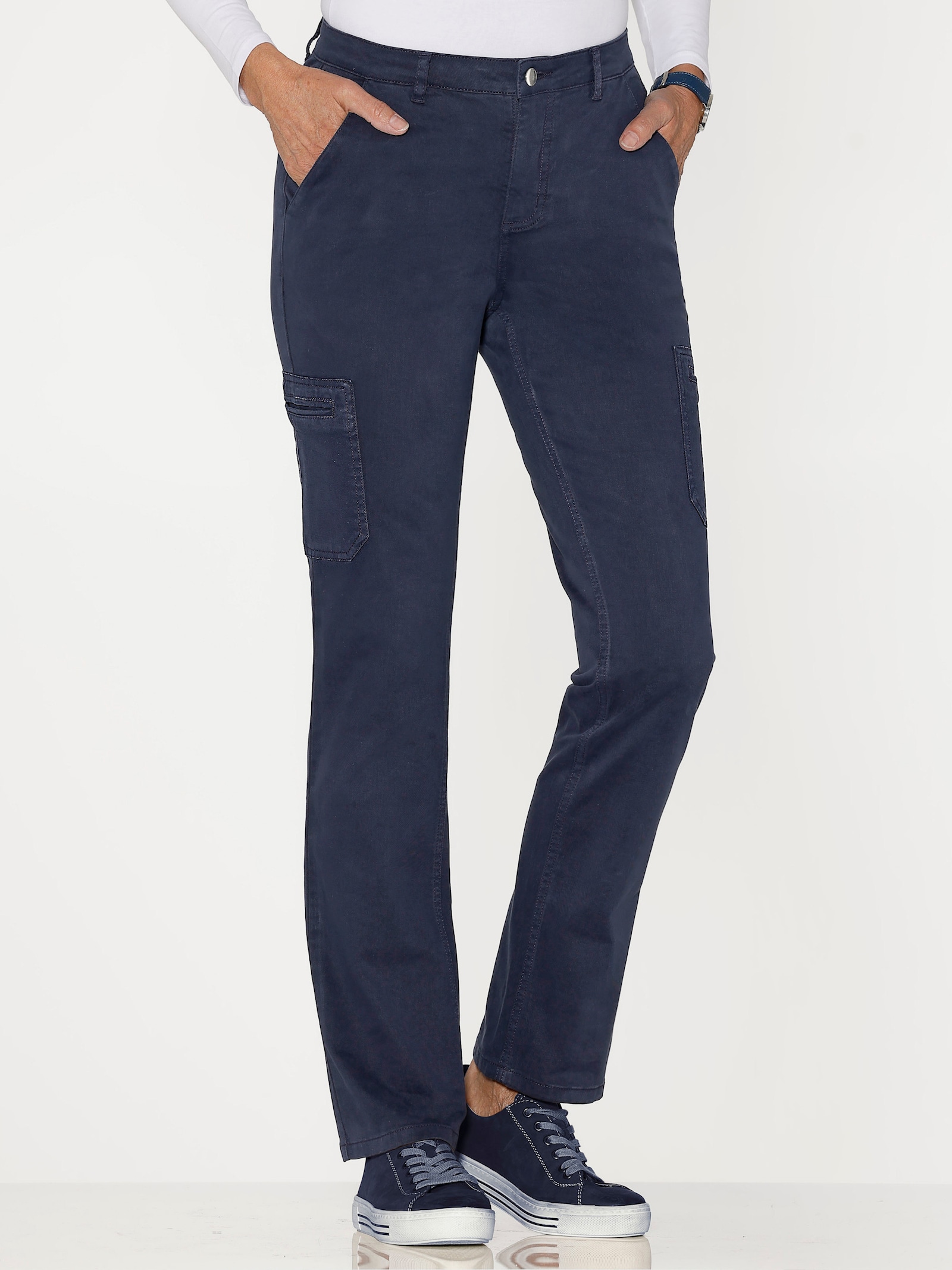 Hose mit aufgesetzten Taschen - marine