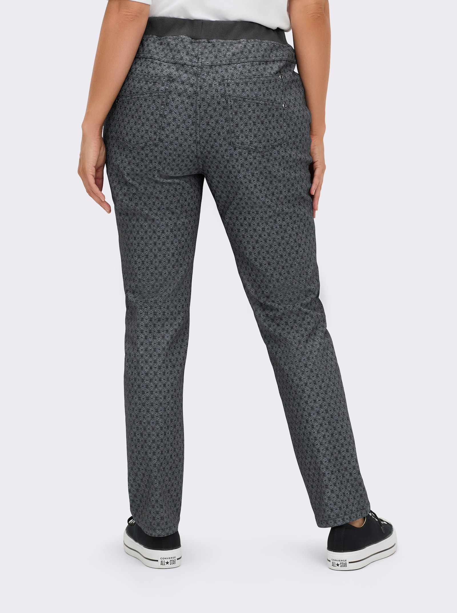 Schlupfjeans mit geripptem Strick-Dehnbund - grey-denim-bedruckt