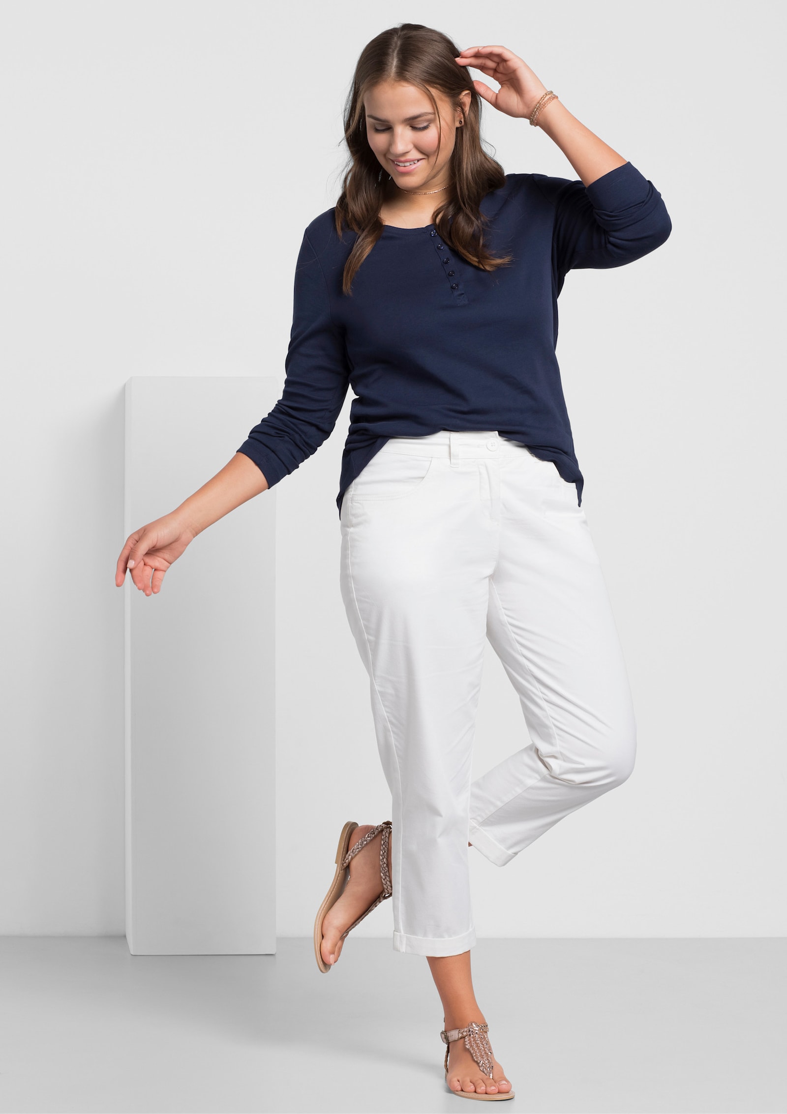 sheego 7/8-Hose in schmaler Form - weiß