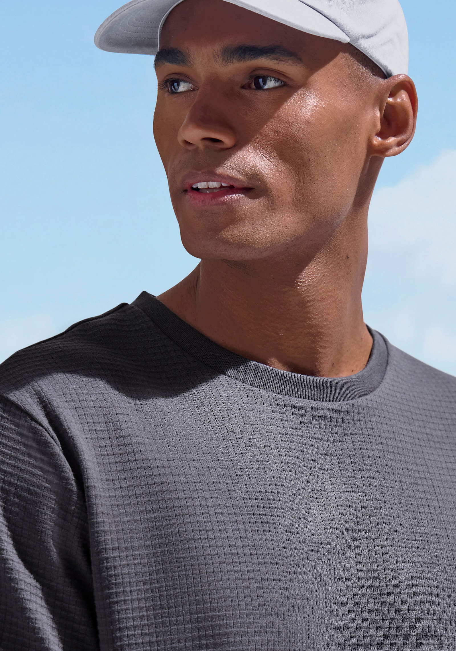 John Devin T-Shirt - dunkelgrau