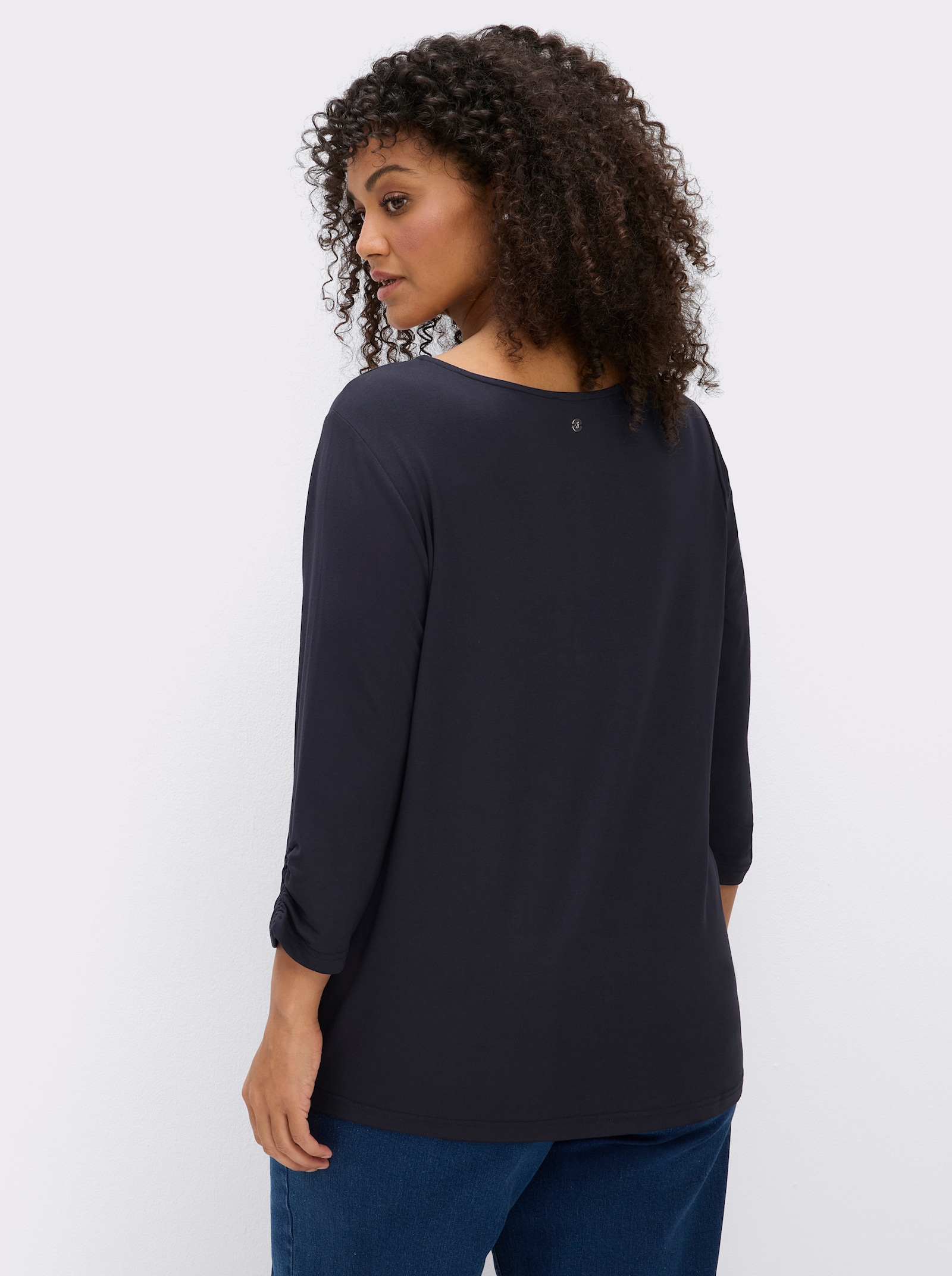sheego 3/4-Arm-Shirt mit dekorativen Raffungen - tiefblau
