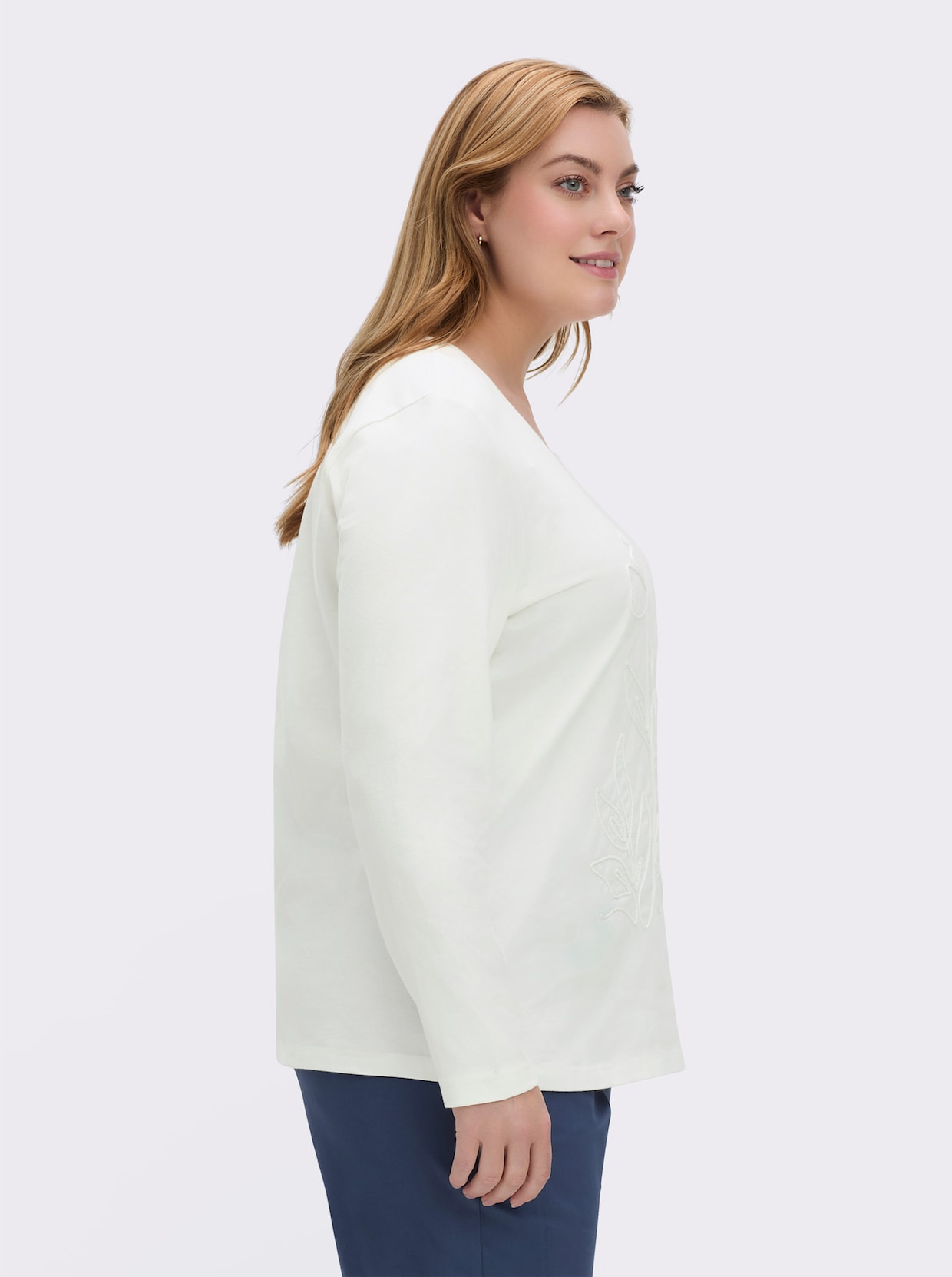 Rundhalsshirt mit Kordel-Stickerei - ecru