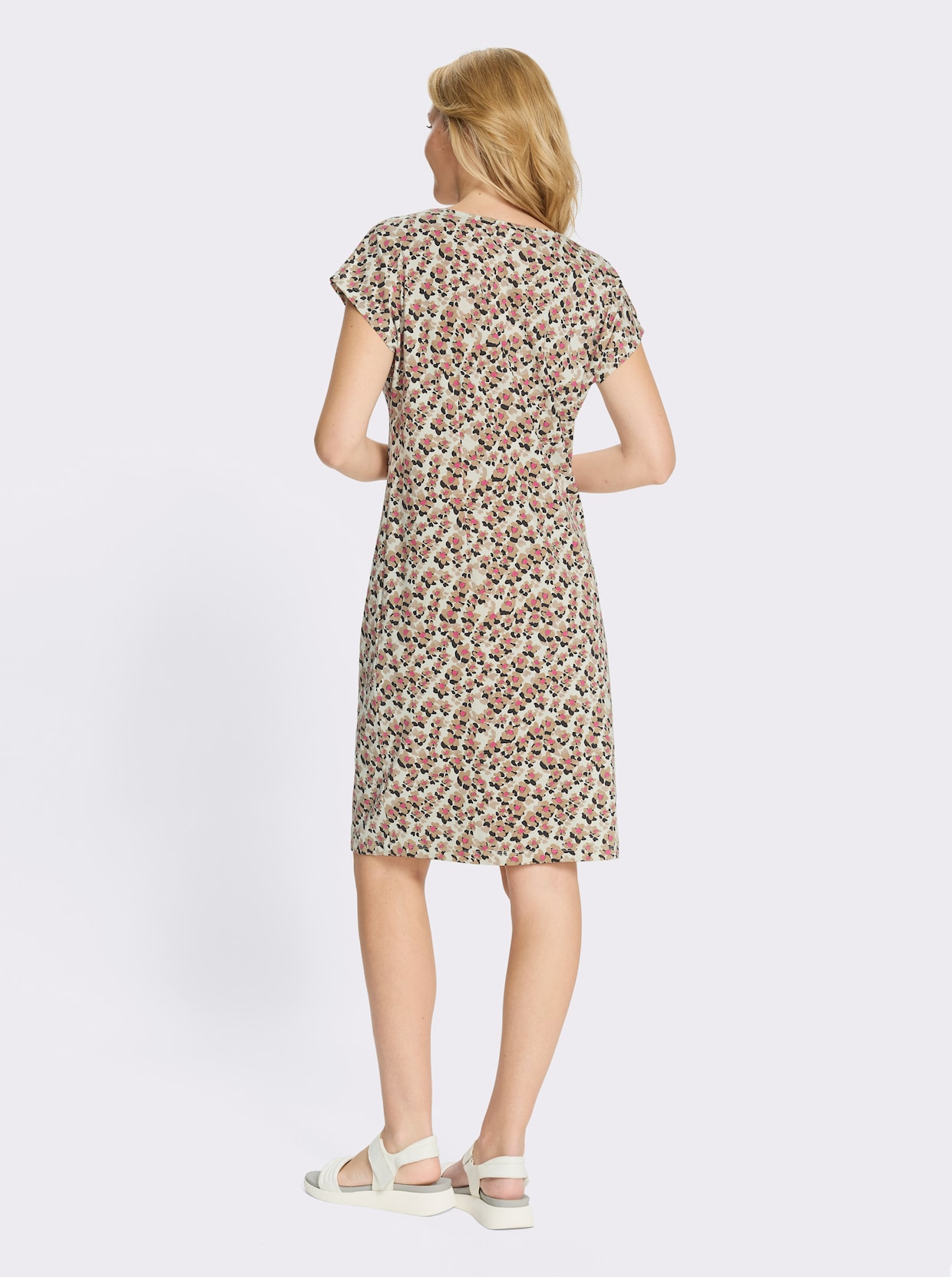 Jerseykleid in Baumwoll-Qualität - champagner-camel-bedruckt