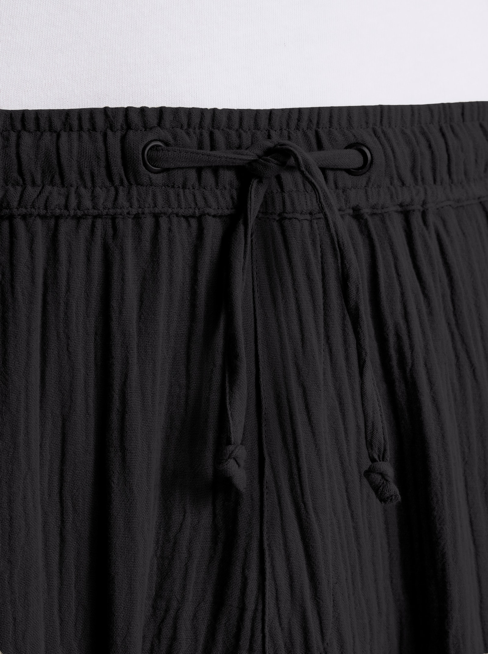 Schlupfhose in Musselin-Qualität - schwarz