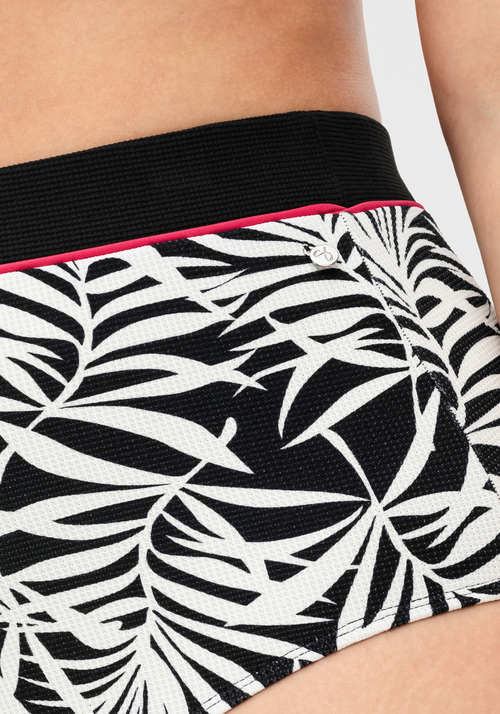 sheego Bas de maillot de bain avec imprimé feuilles et effet modelant - noir imprimé