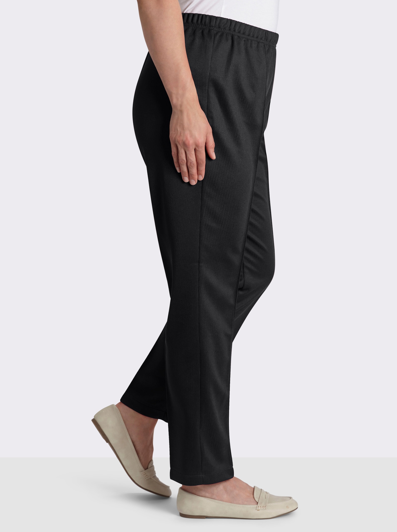 Hose mit Ripp-Struktur - schwarz