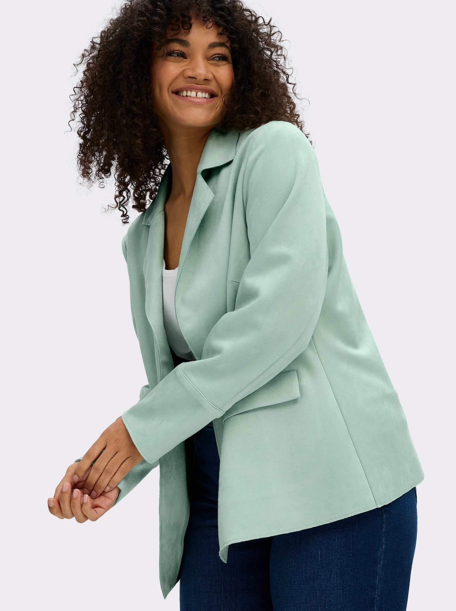 sheego Kurzblazer aus Veloursleder-Imitat - kalkmint