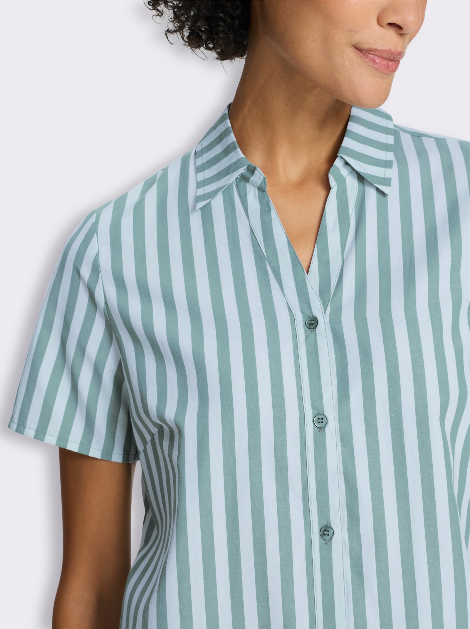 Kurzarm-Bluse mit Längsstreifen - kalkmint-gestreift