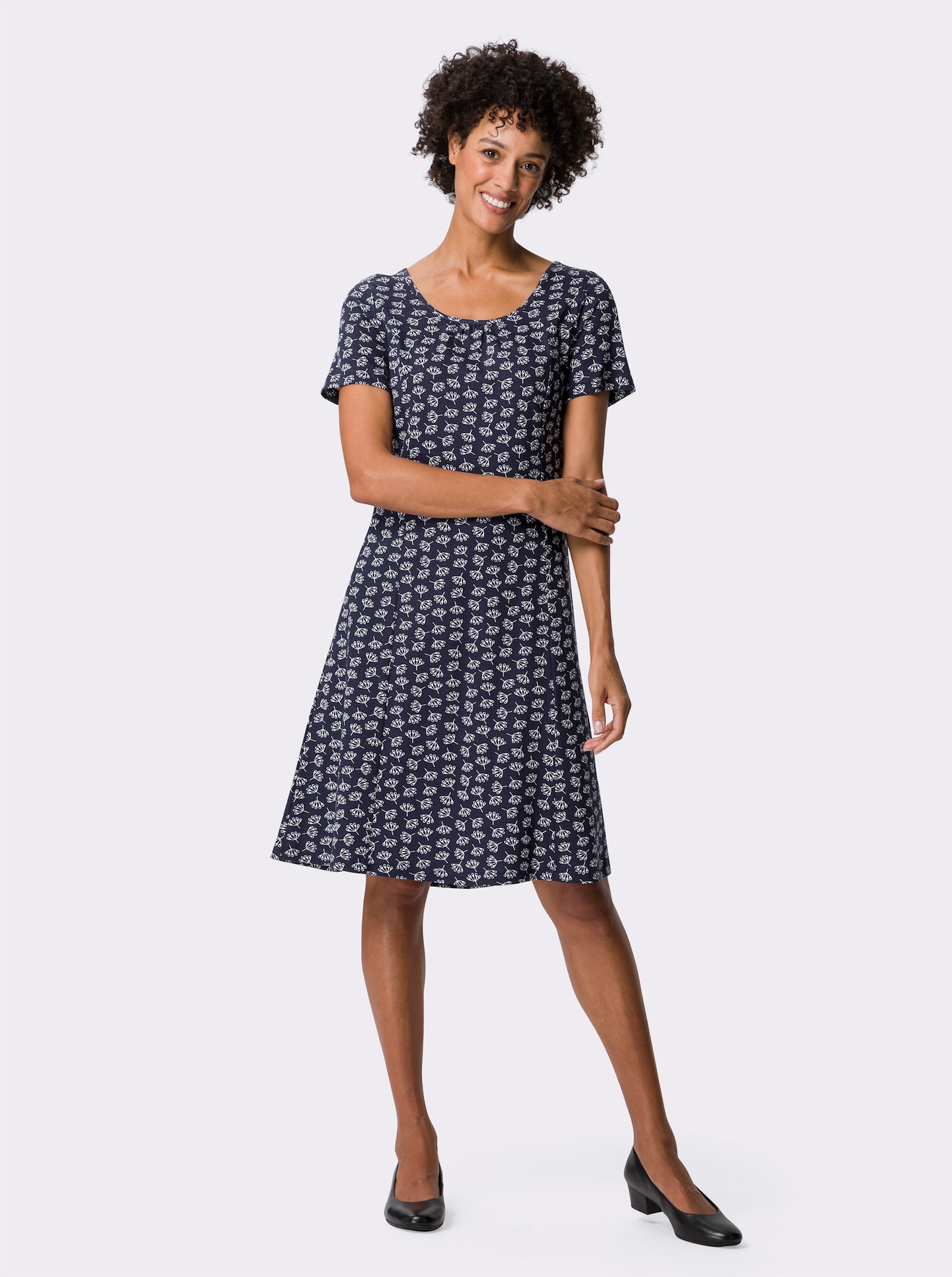 Jerseyjurk met bloemdessin - marine/ecru geprint