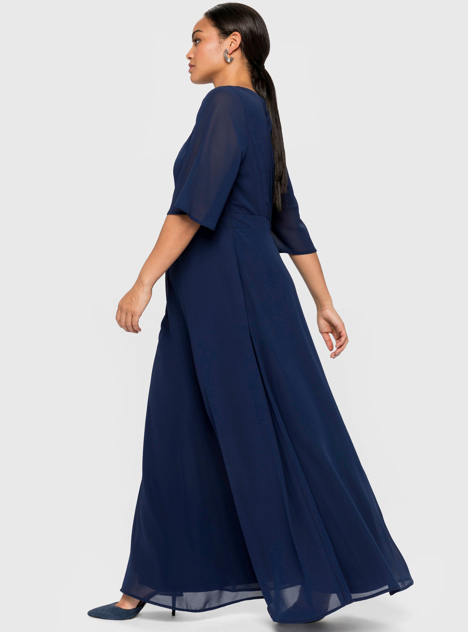 sheego Abendkleid aus Chiffon, mit Spitzen-Einsatz - marine