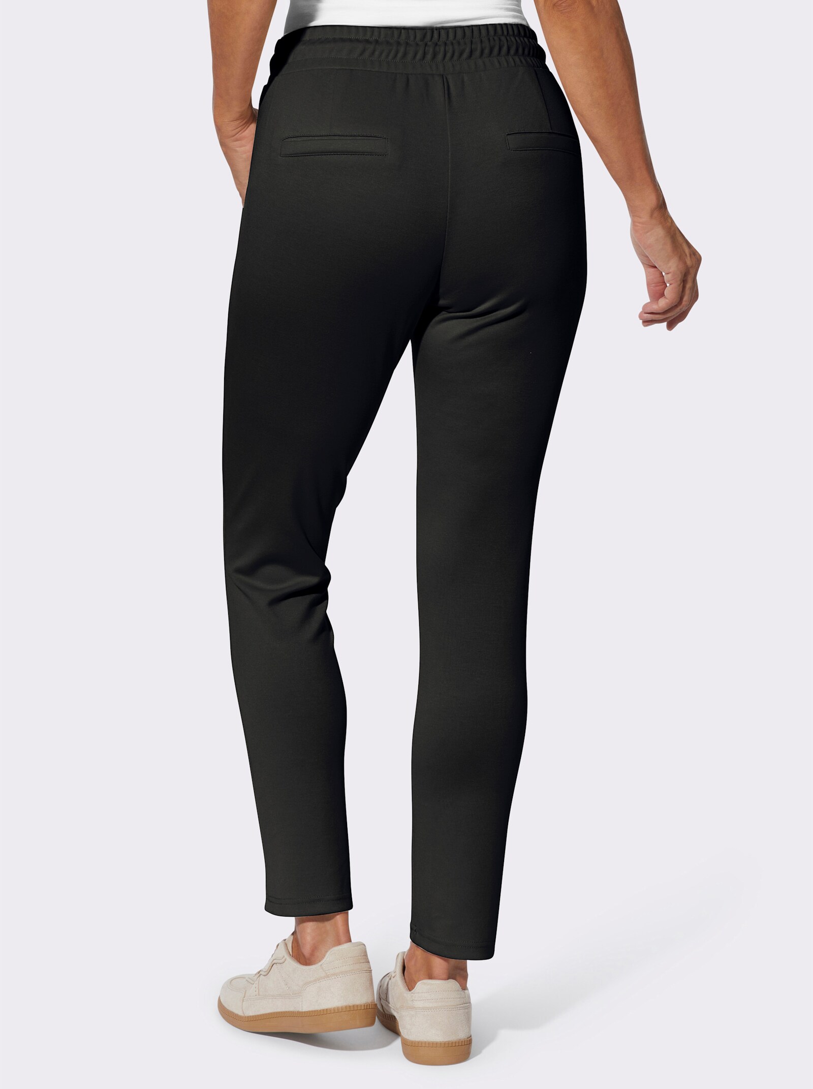 Jogg Pants mit Rundum-Dehnbund - schwarz