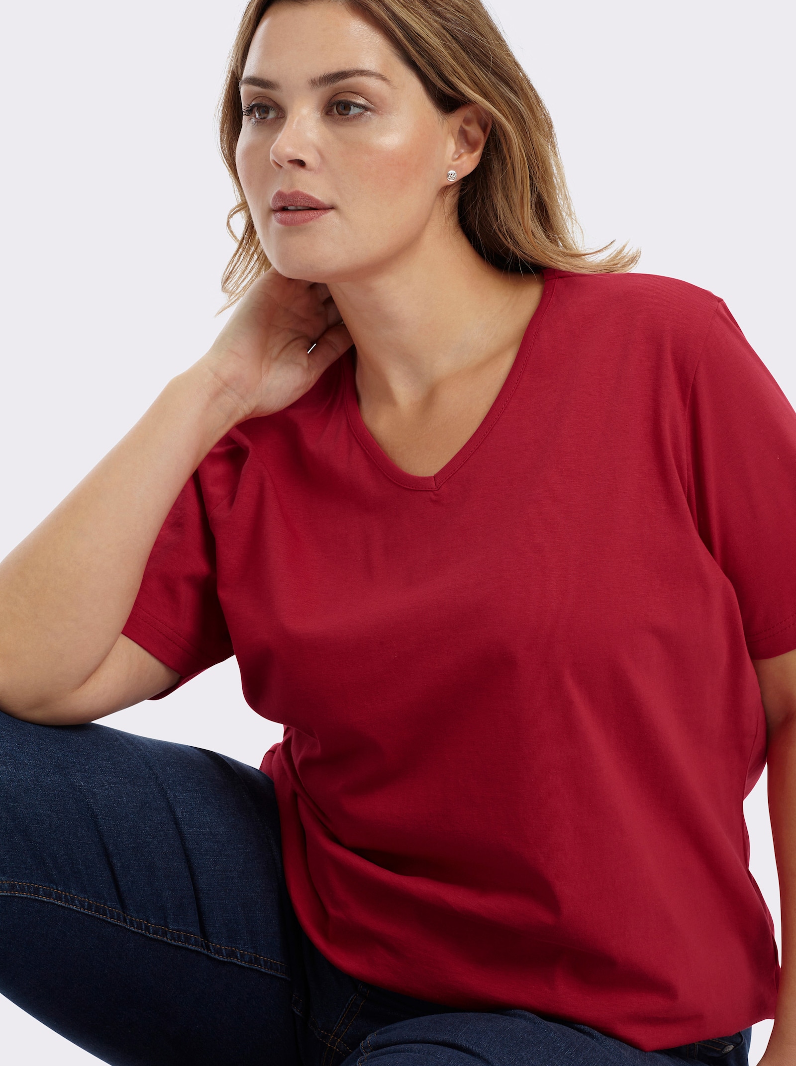 Kurzarmshirt mit V-Ausschnitt - rot