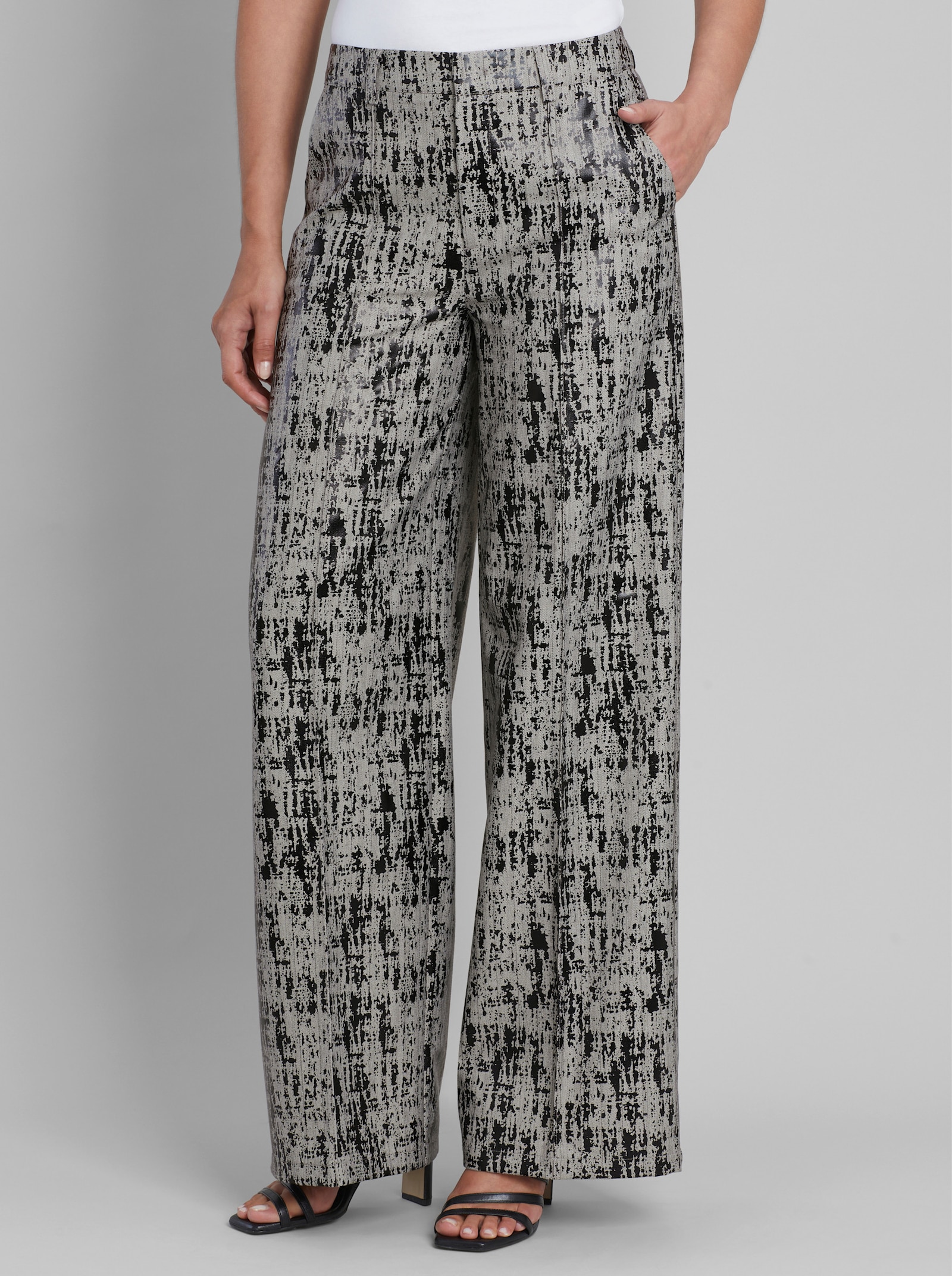 heine Druckhose mit weitem Bein - grau-schwarz-bedruckt