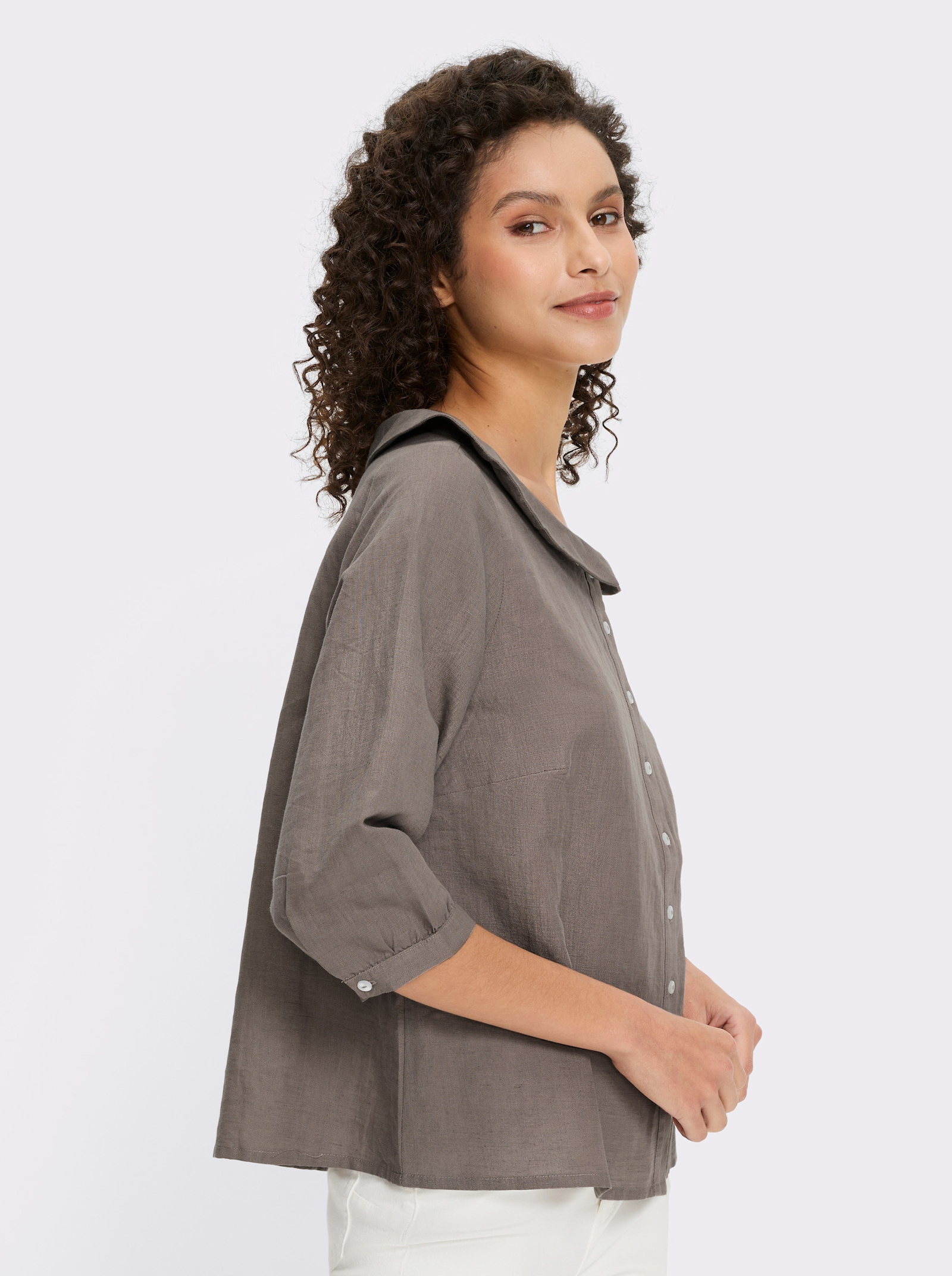 heine Leinenbluse mit Bubi-Kragen - dunkeltaupe