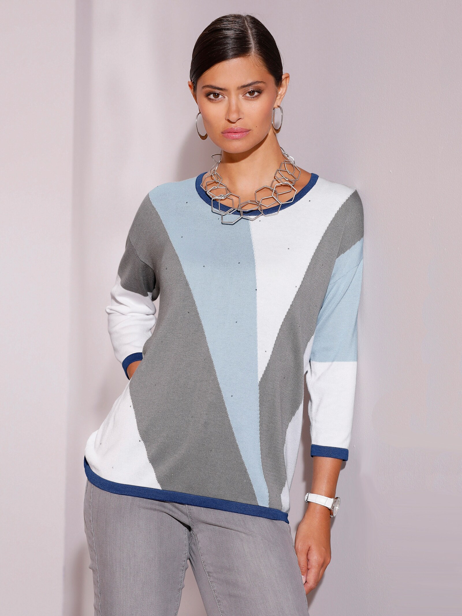 Jacquard-Pullover mit Glitzersteinchen - hellblau-ecru-gemustert