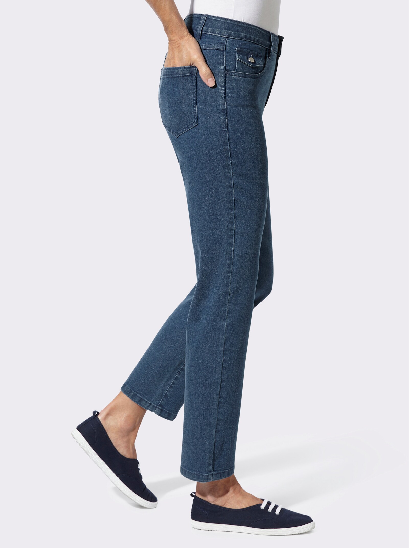 Jeans in gerader Schnittführung - blue-stone-washed