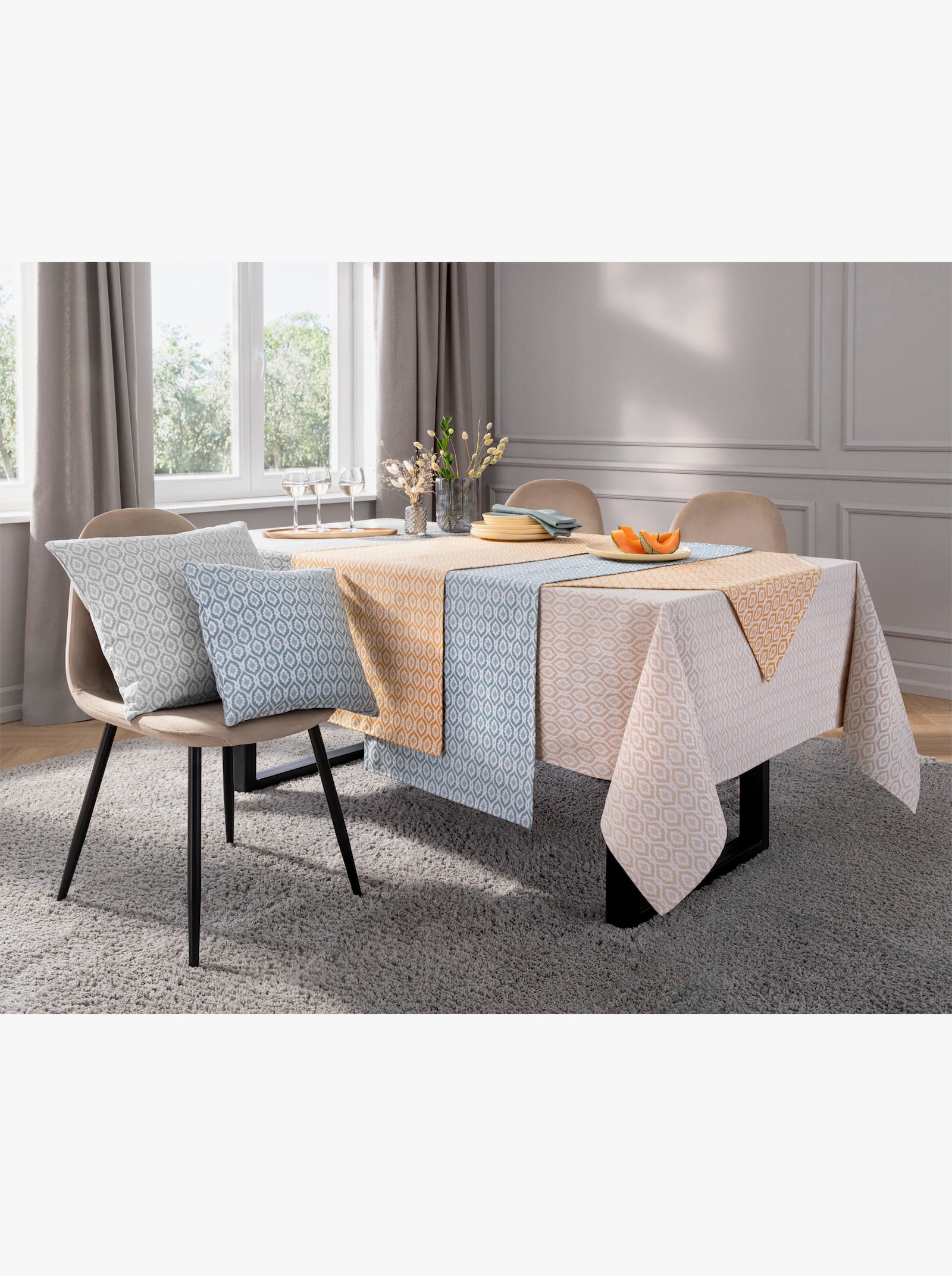Tischdecke - beige