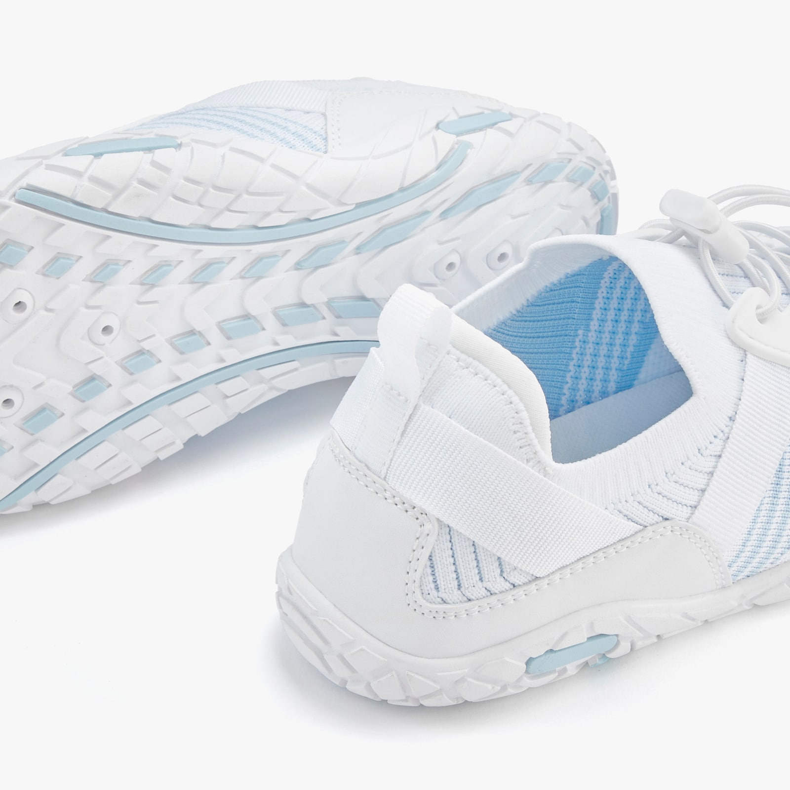 LASCANA Sneaker - weiß/hellblau