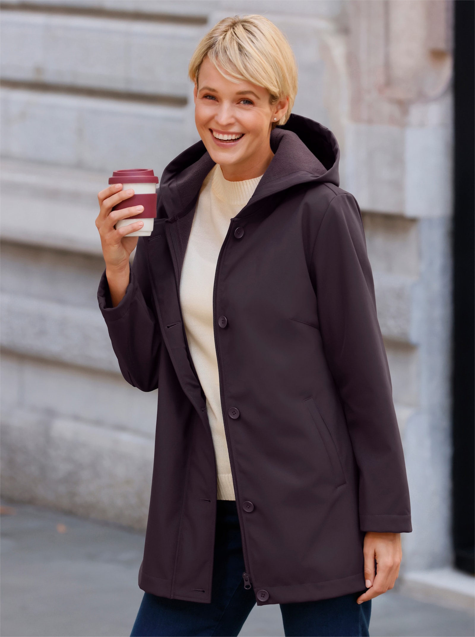 Softshell-jack met capuchon - aubergine