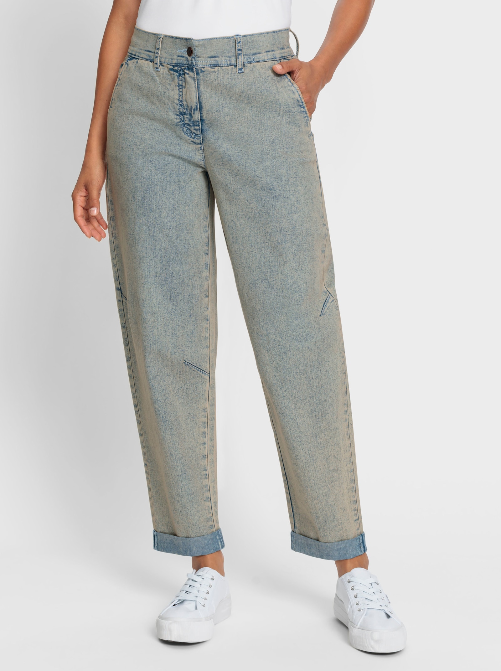 Jean style Mom - bleu blanchi