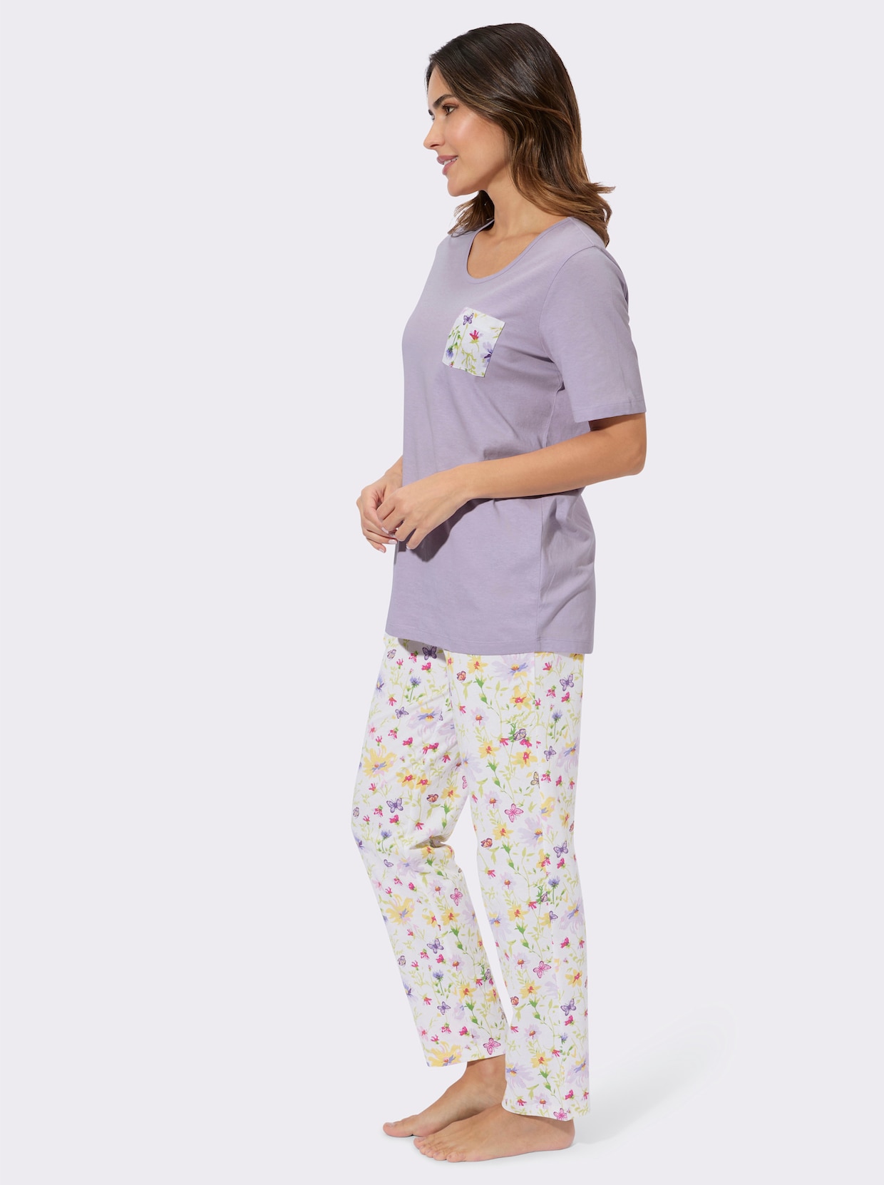 Pyjamas med fjärils- och blommönster - syren-ecru-med tryck