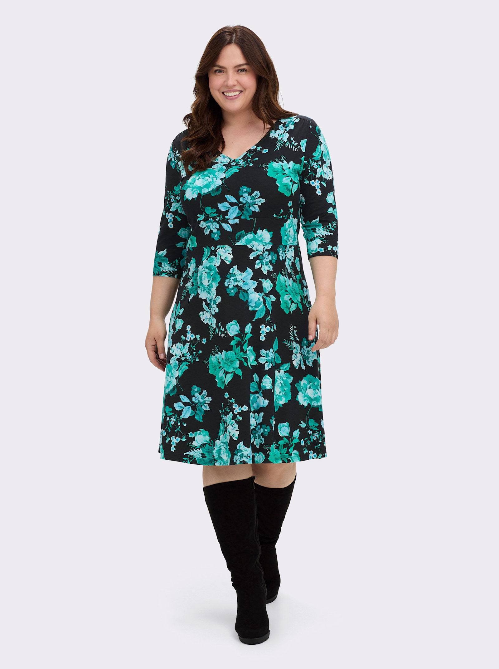 sheego by Joe Browns Jerseykleid mit V-Auschnitt und weitem Rockteil - schwarz-bedruckt