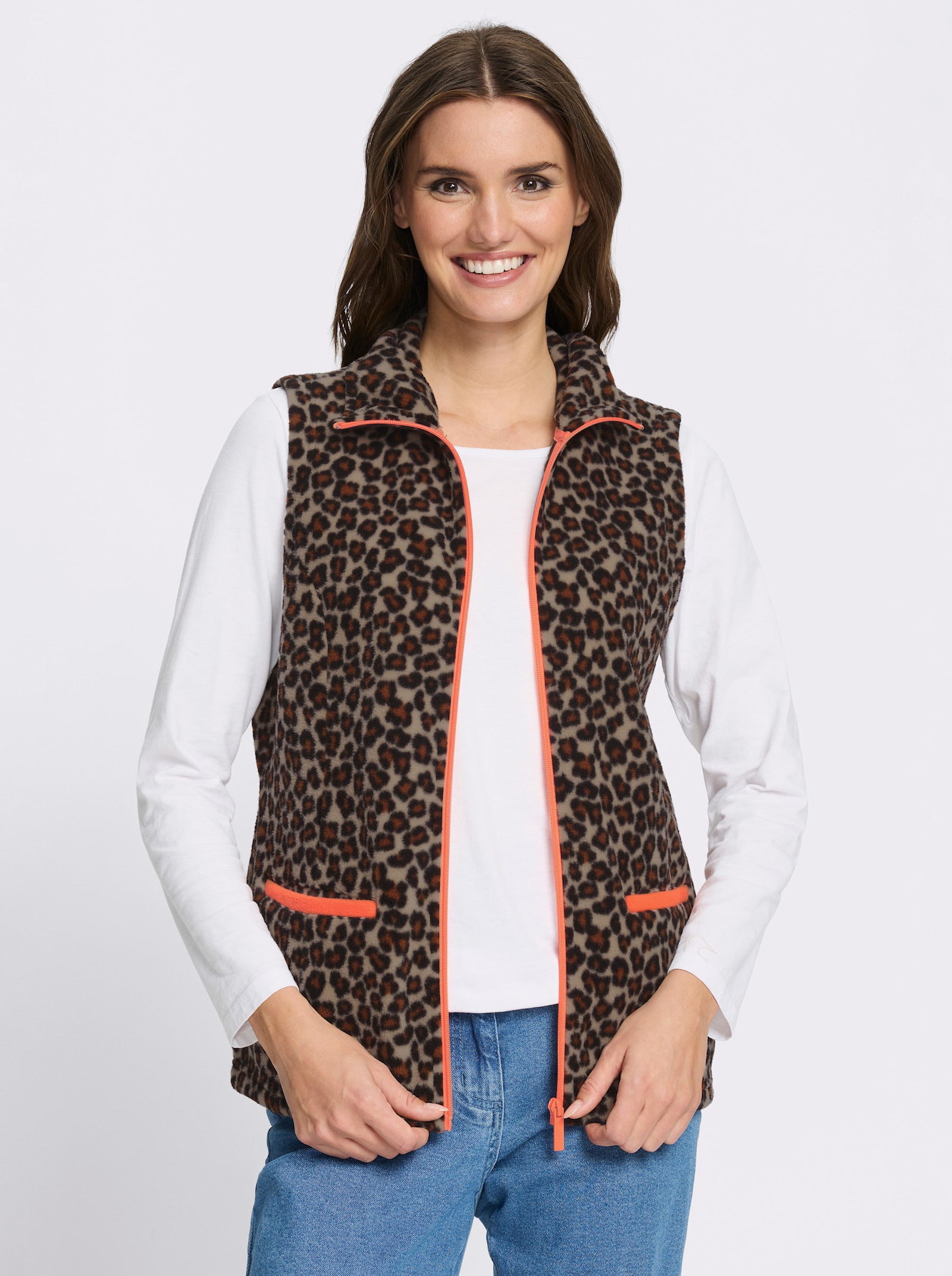 Fleeceweste mit Leo-Muster - beige-schwarz-bedruckt