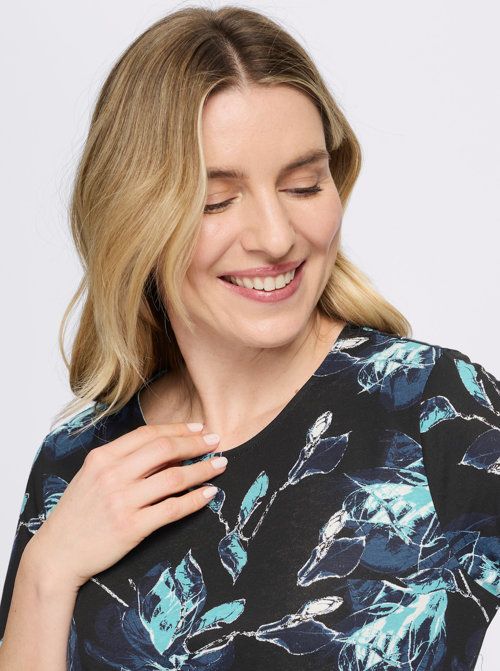 3/4-Arm-Shirt mit floralem Druck-Dessin - schwarz-aquamarin-bedruckt
