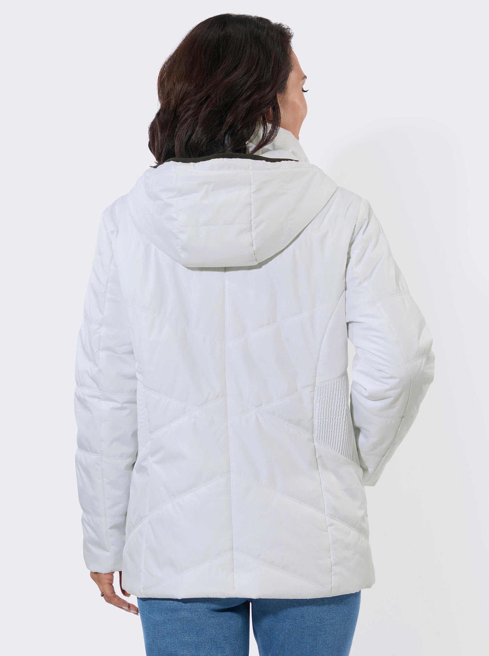 Steppjacke mit gesmokten Seitenpartien - weiß