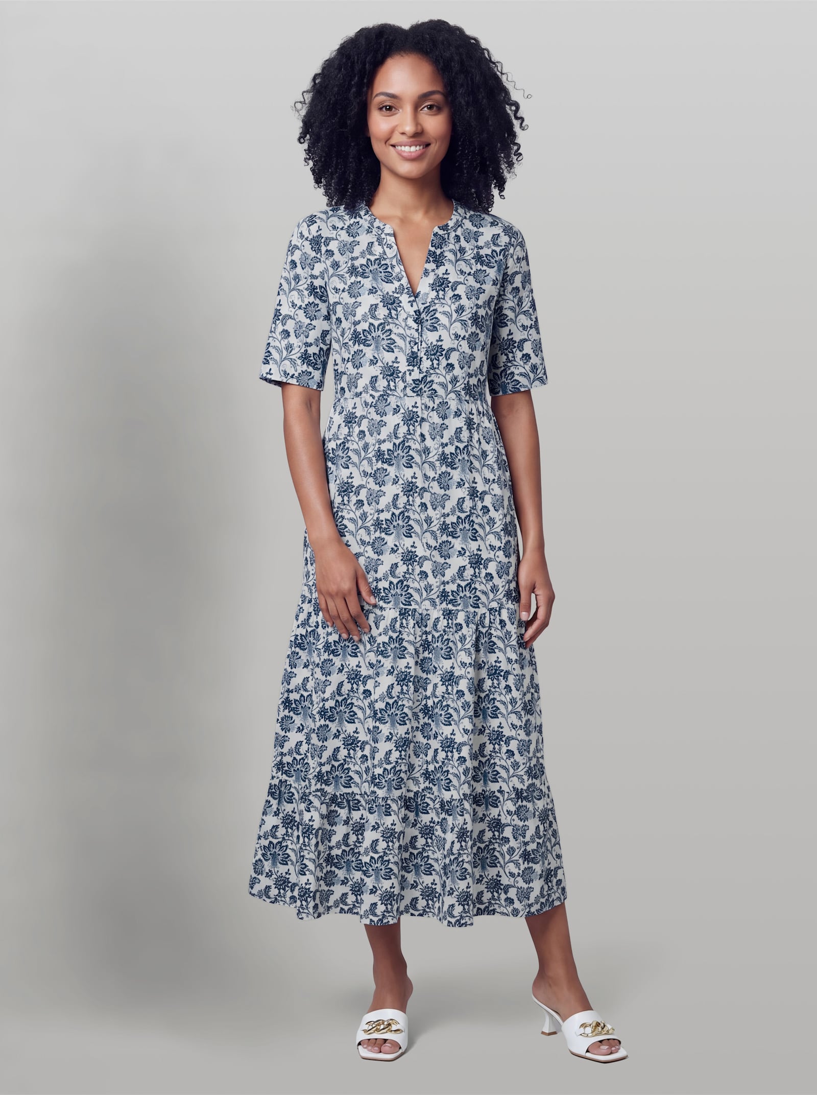 heine Druckkleid mit Ornament-Druck - ecru-jeansblau-bedruckt