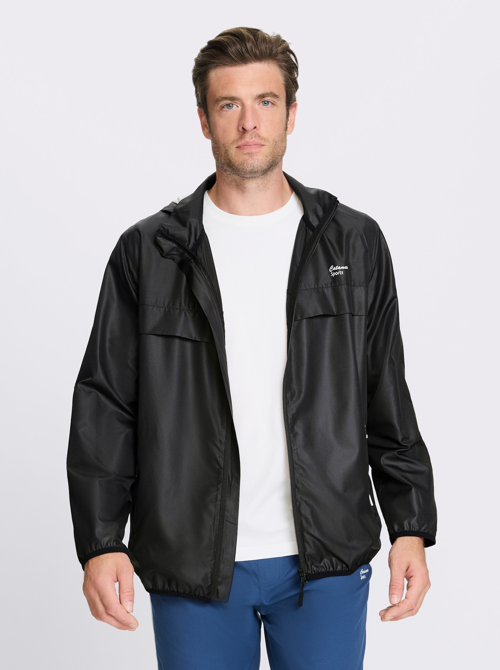 Catamaran Sports Funktionsjacke mit Belüftungsschlitzen hinten - schwarz