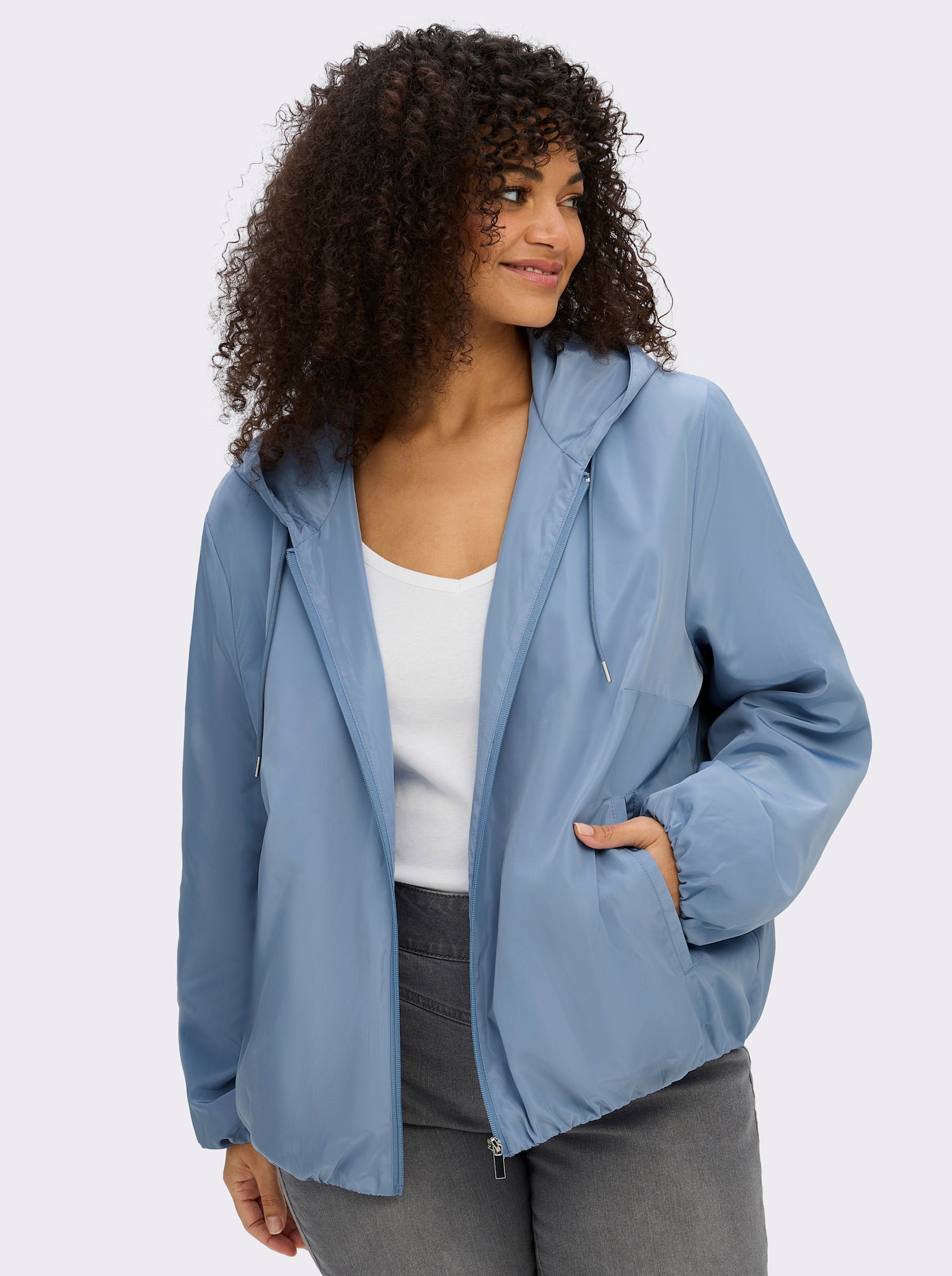 sheego Blouson mit Kapuze und Gummibund - bleu