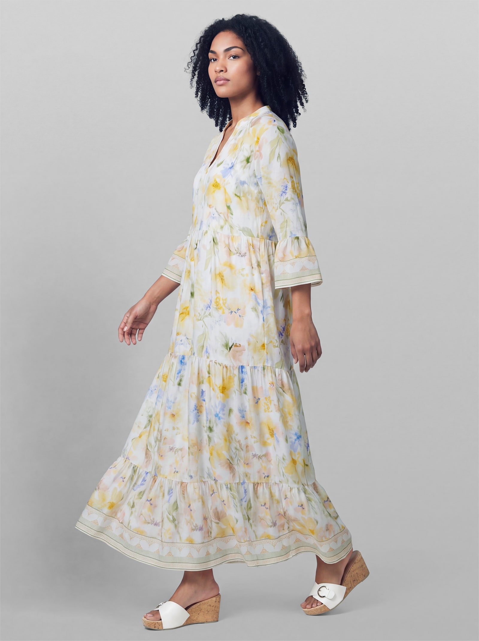 heine Volantkleid mit Blüten-Dessin - ecru-zitrone-bedruckt