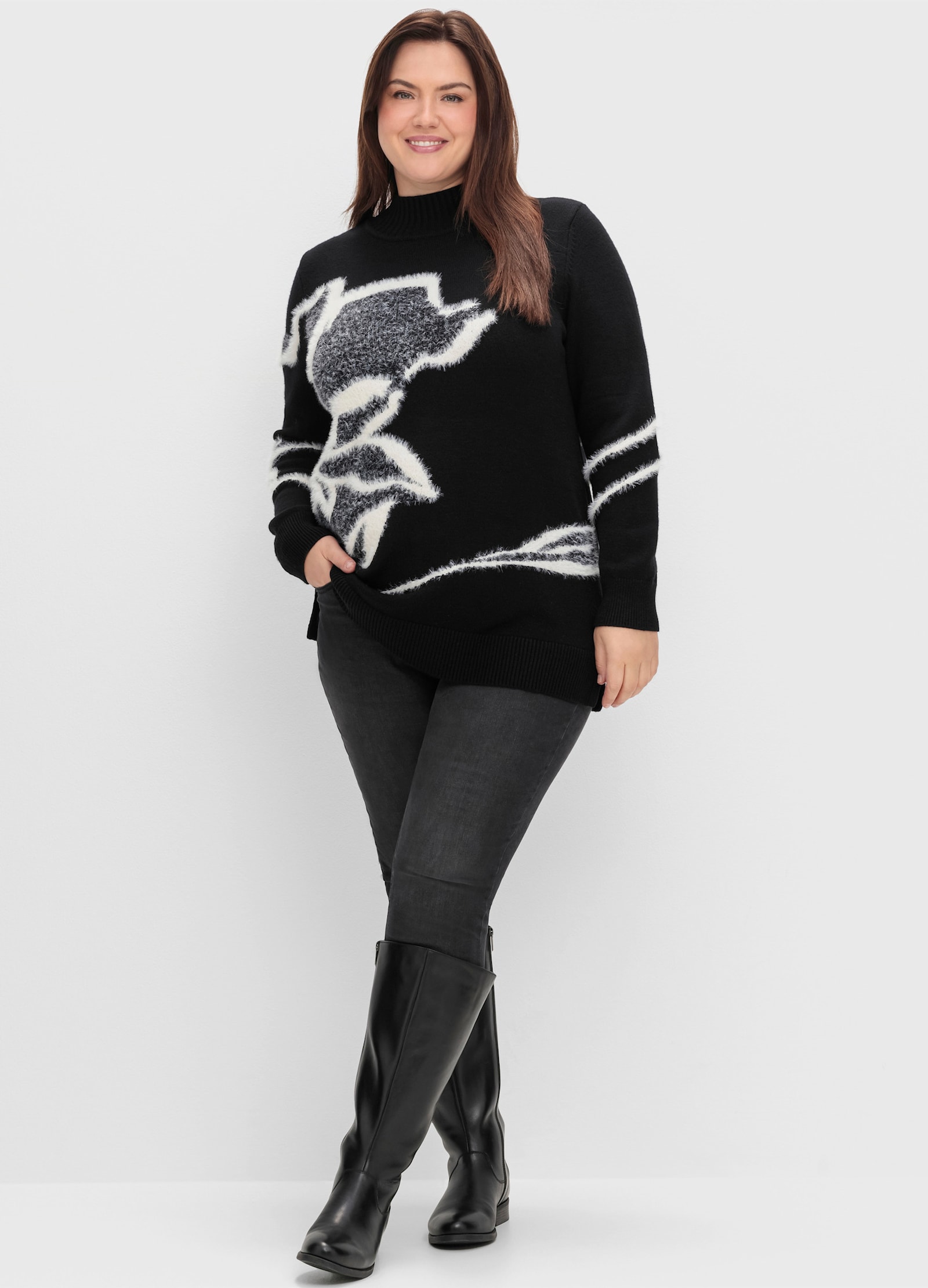 sheego Pullover met opstaande kraag en effectgaren - zwart gedessineerd