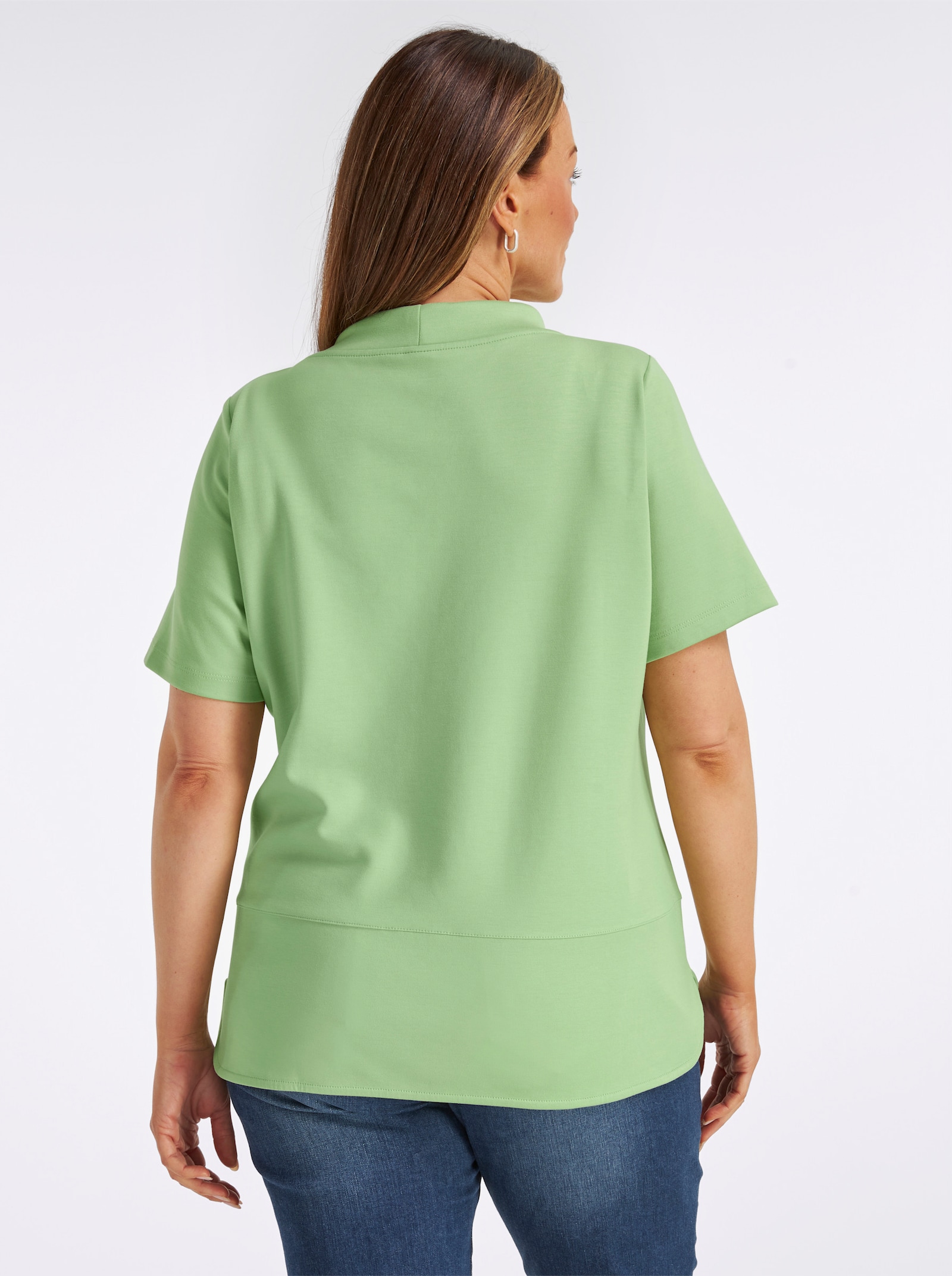 Kurzarmshirt mit Stehkragen - reseda