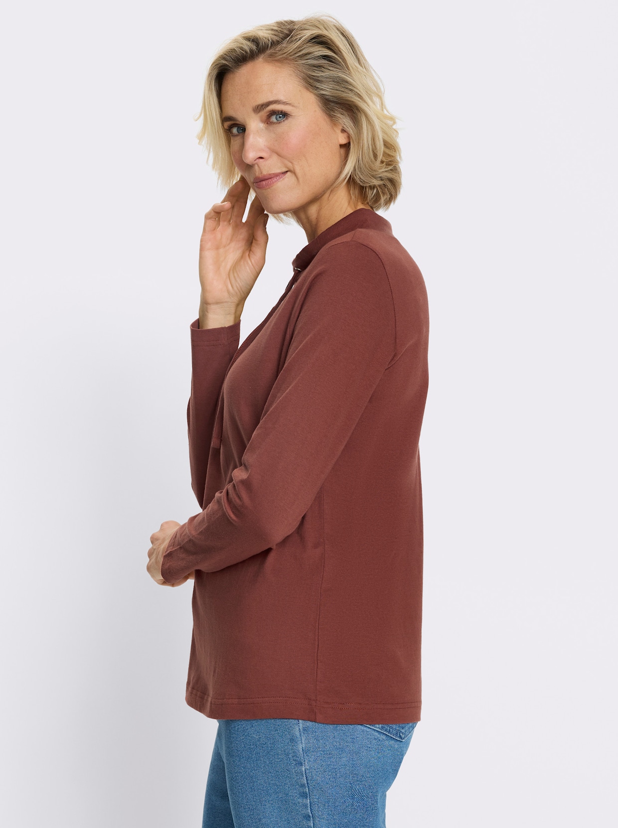 Langarmshirt mit Bindeband am Ausschnitt - rotbraun