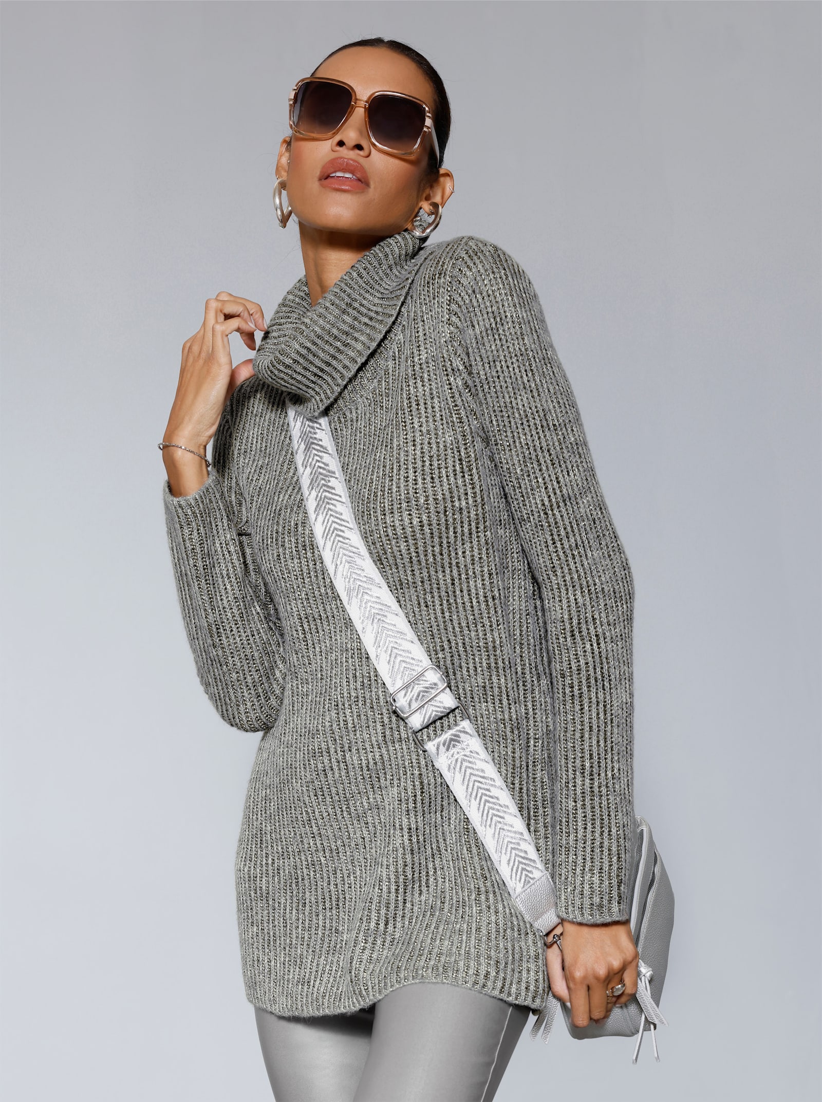 Rollkragenpullover mit Farbverlauf - hellgrau-anthrazit-meliert