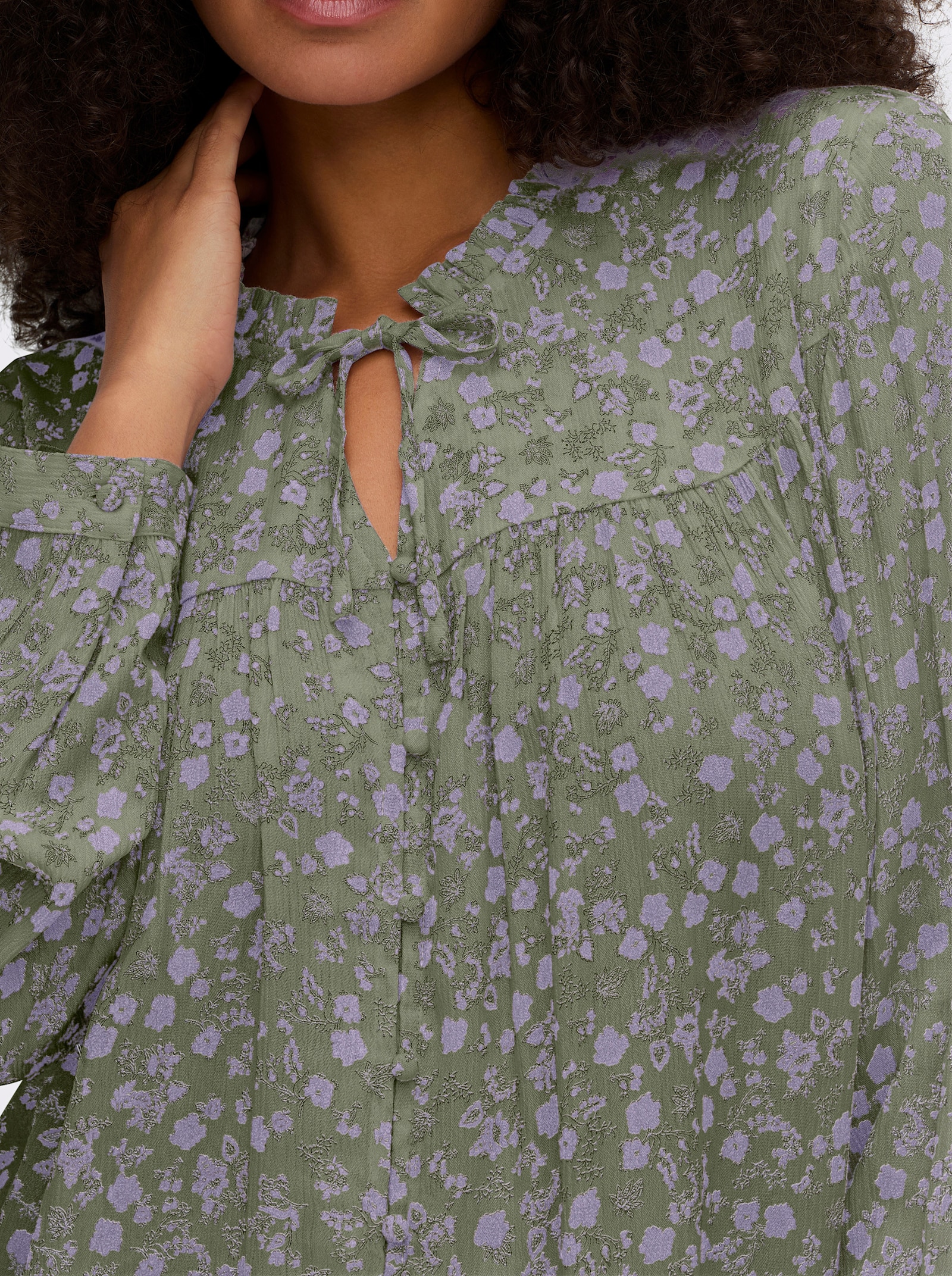 sheego Crêpebluse mit Blümchendruck - khaki-flieder-bedruckt