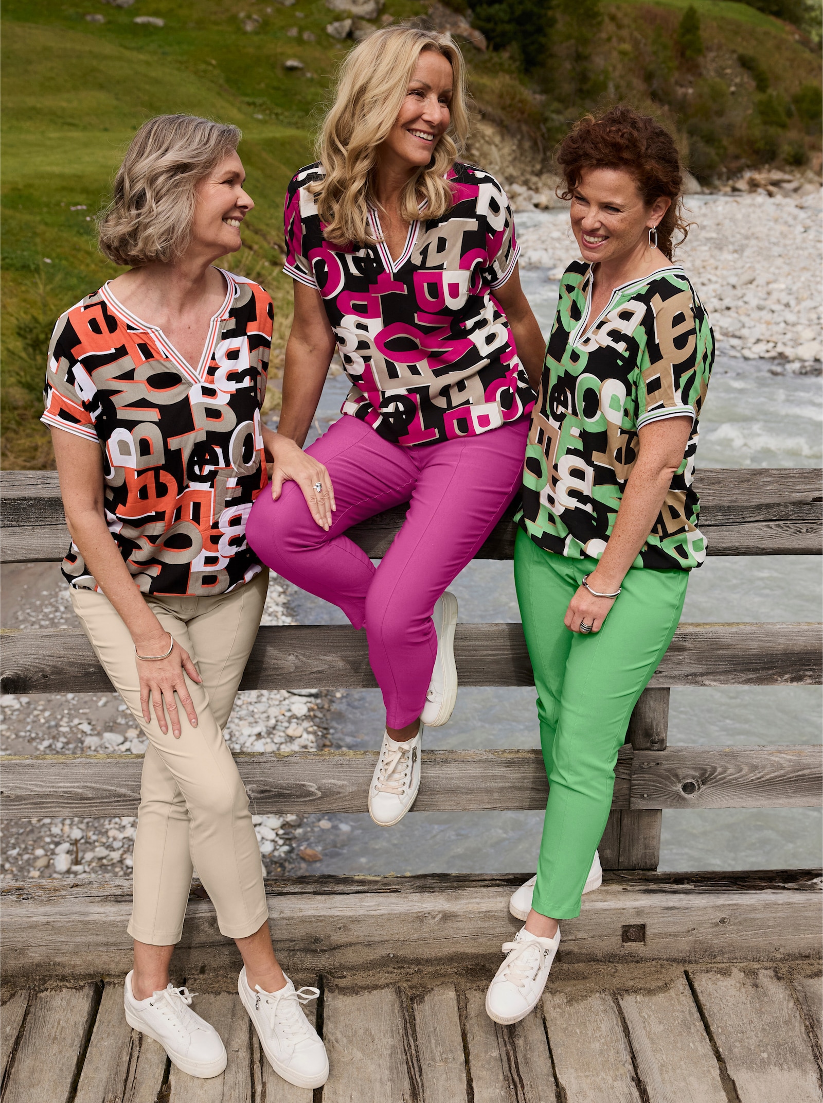 Pantalon en bengaline avec poches arrière plaquées - magenta