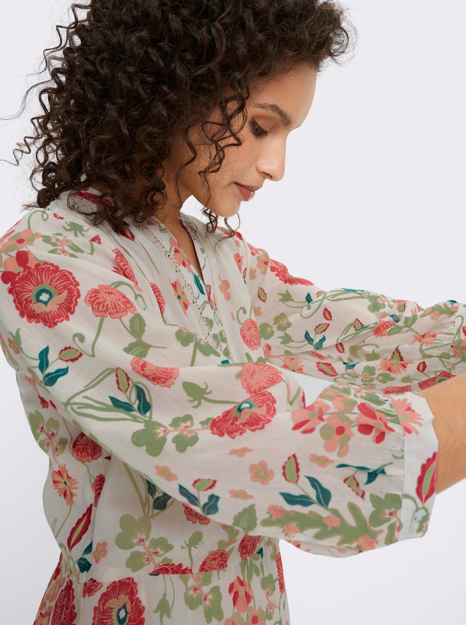 heine Robe imprimée avec fond de robe amovible - couleur ivoire-roseau imprimé