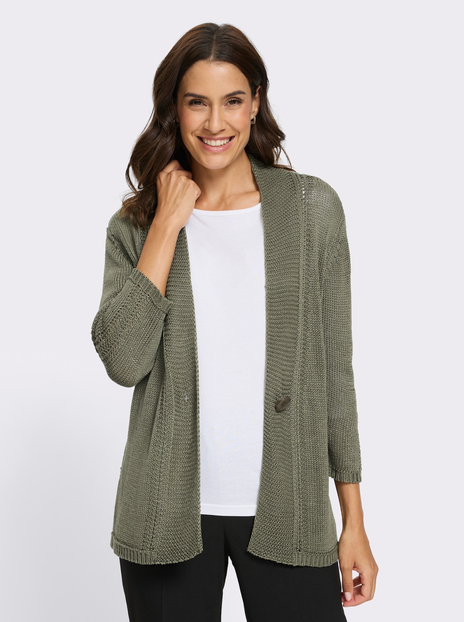 Strickjacke in pflegeleichtem Bändchengarn - khaki