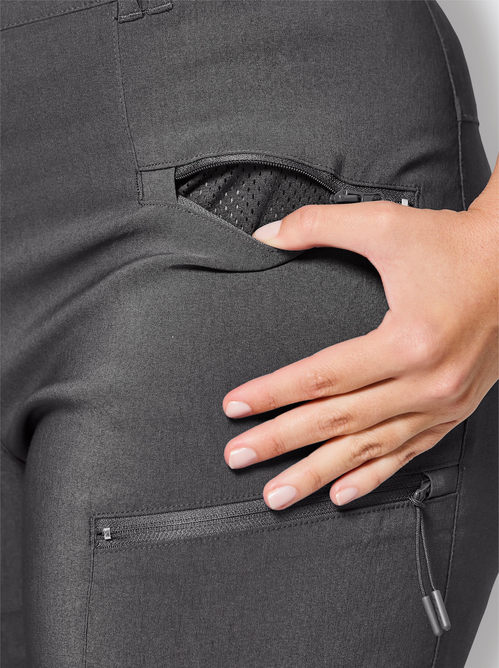 Catamaran Sports Trekkinghose mit Reißverschluss-Taschen hinten - anthrazit