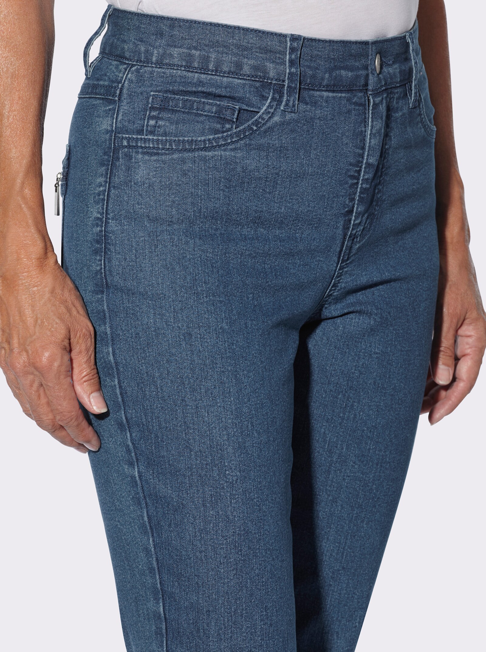 Jeans mit gerader Schnittführung - blue-stone-washed