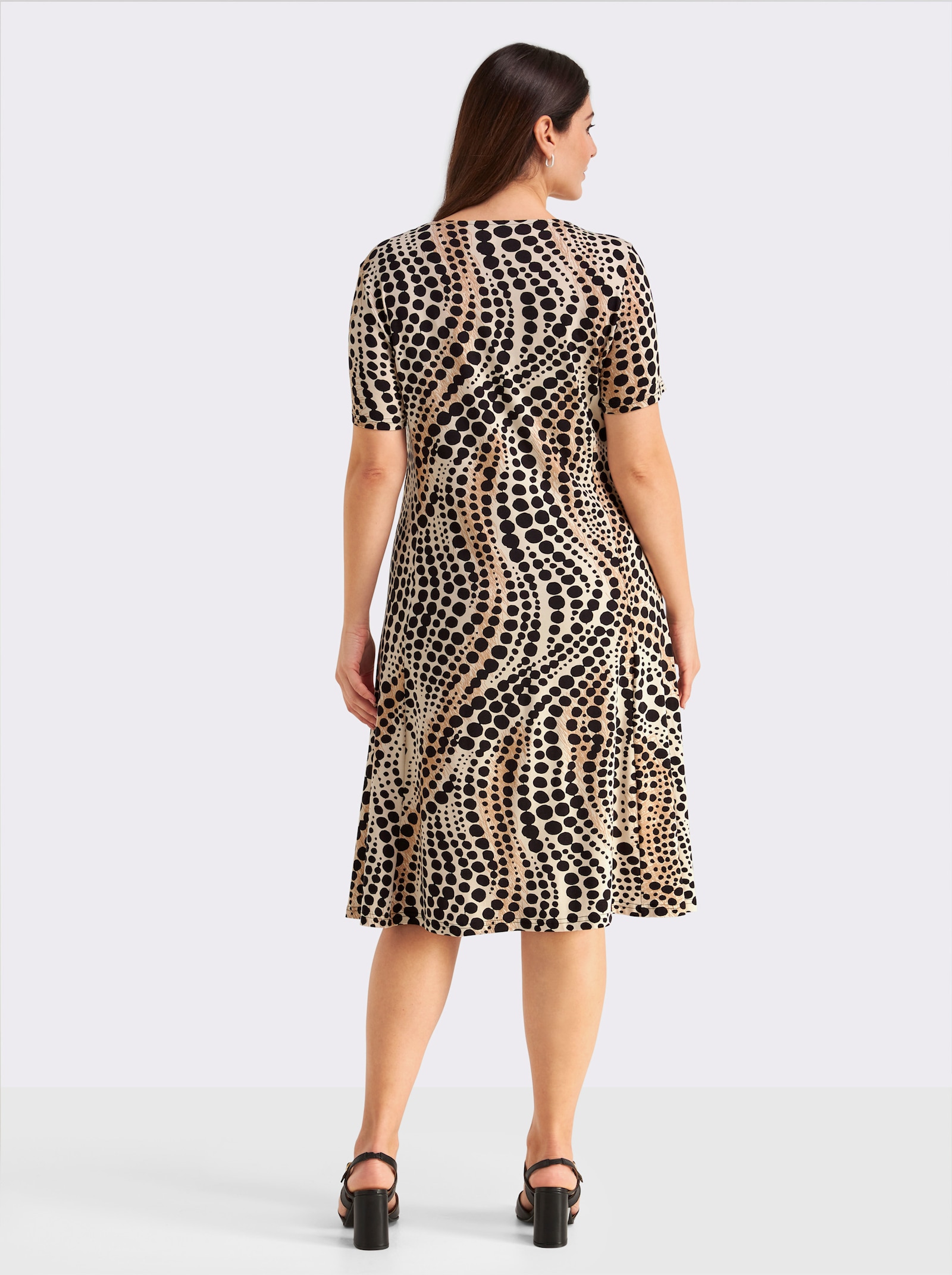 Jerseykleid im Punkte-Dessin - elfenbein-schwarz-bedruckt